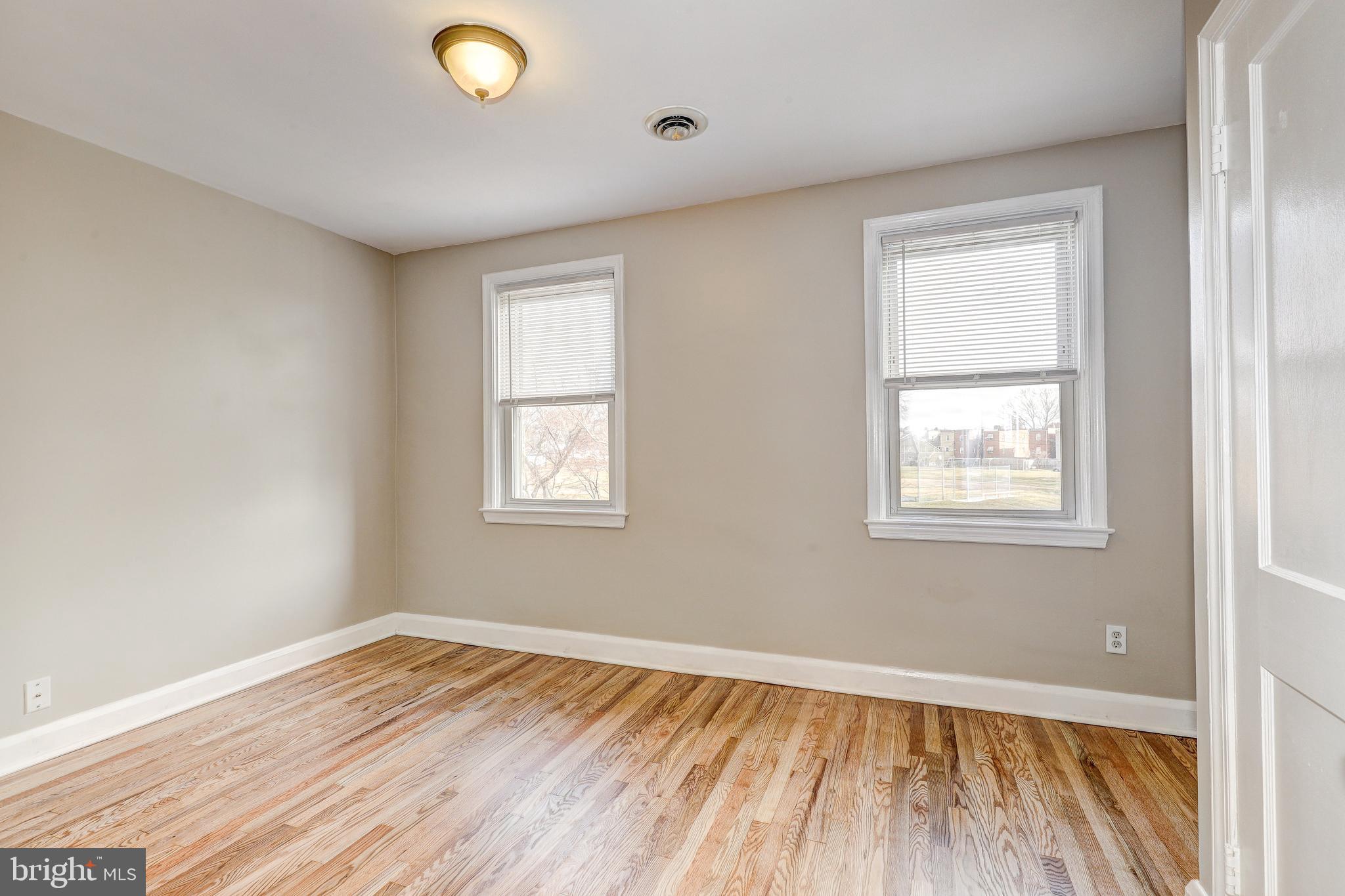 WILTSHIRE - Residential