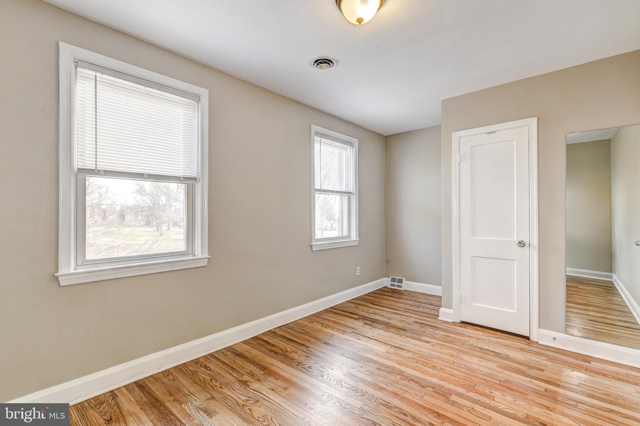 WILTSHIRE - Residential