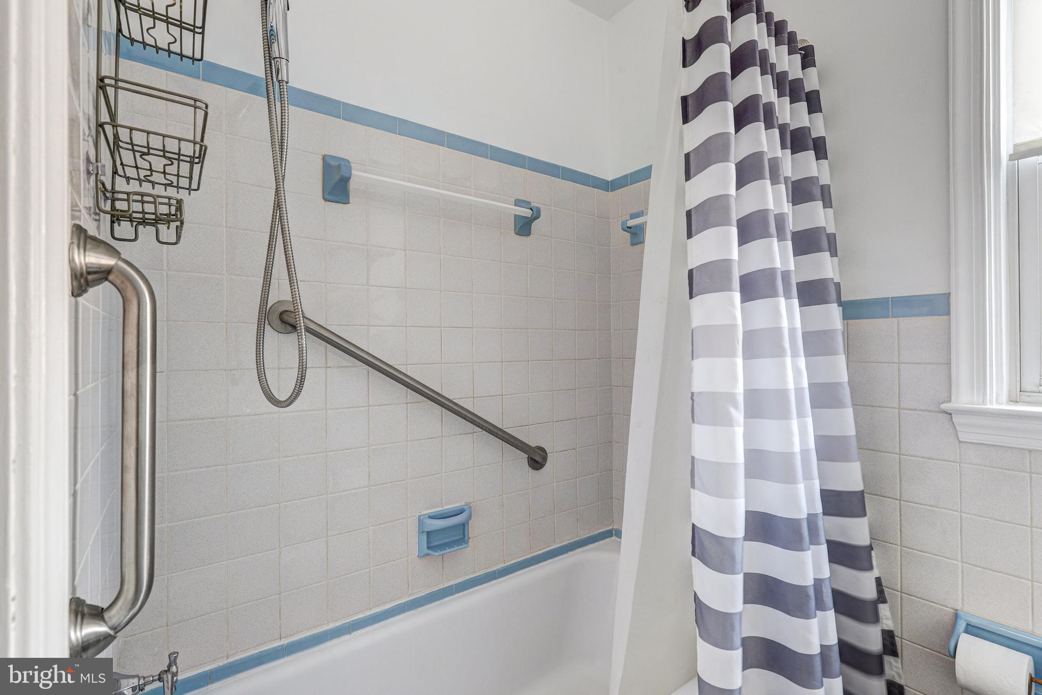 WILTSHIRE - Residential