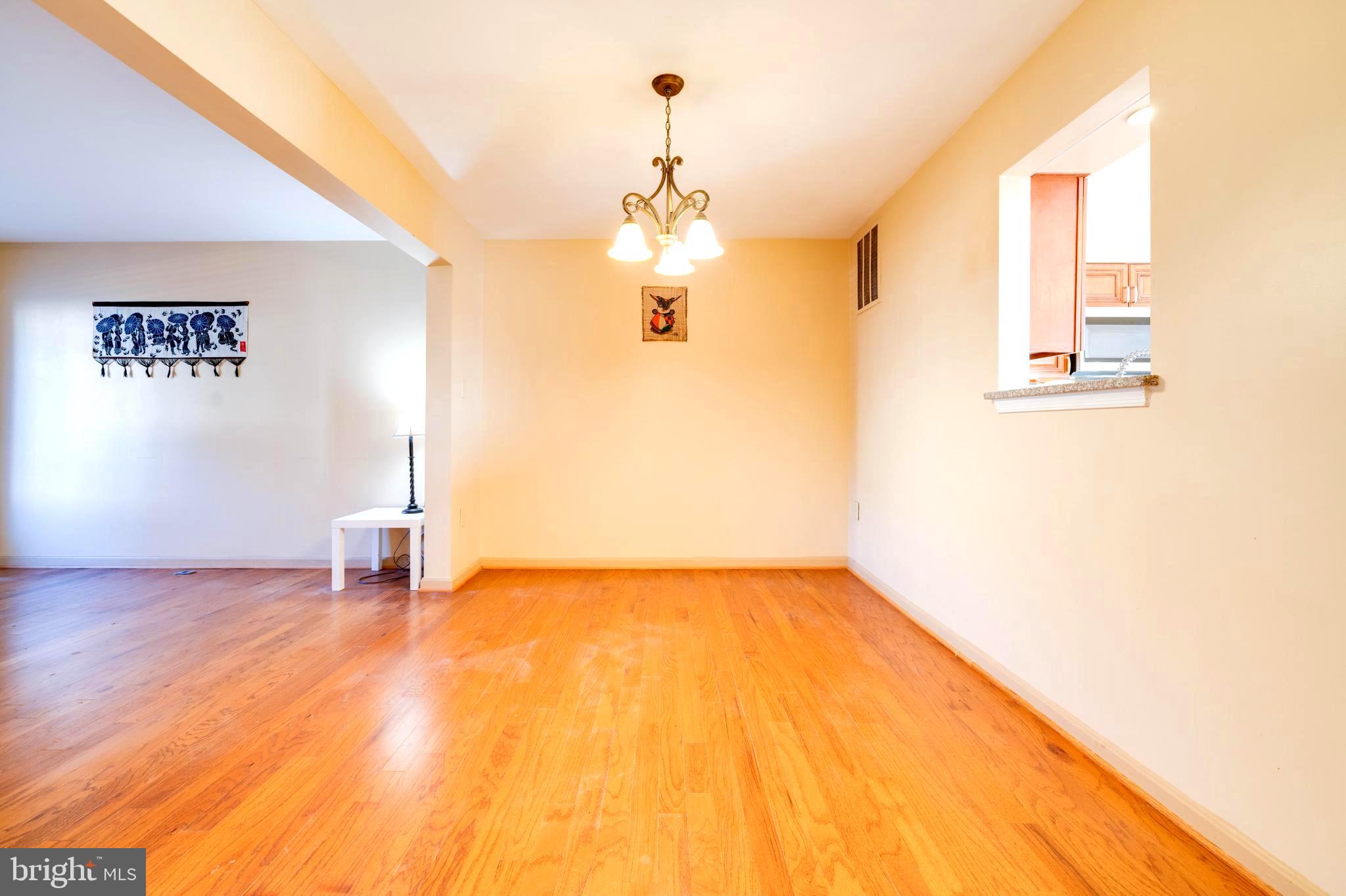 CLIFTON TOWNES - Residential