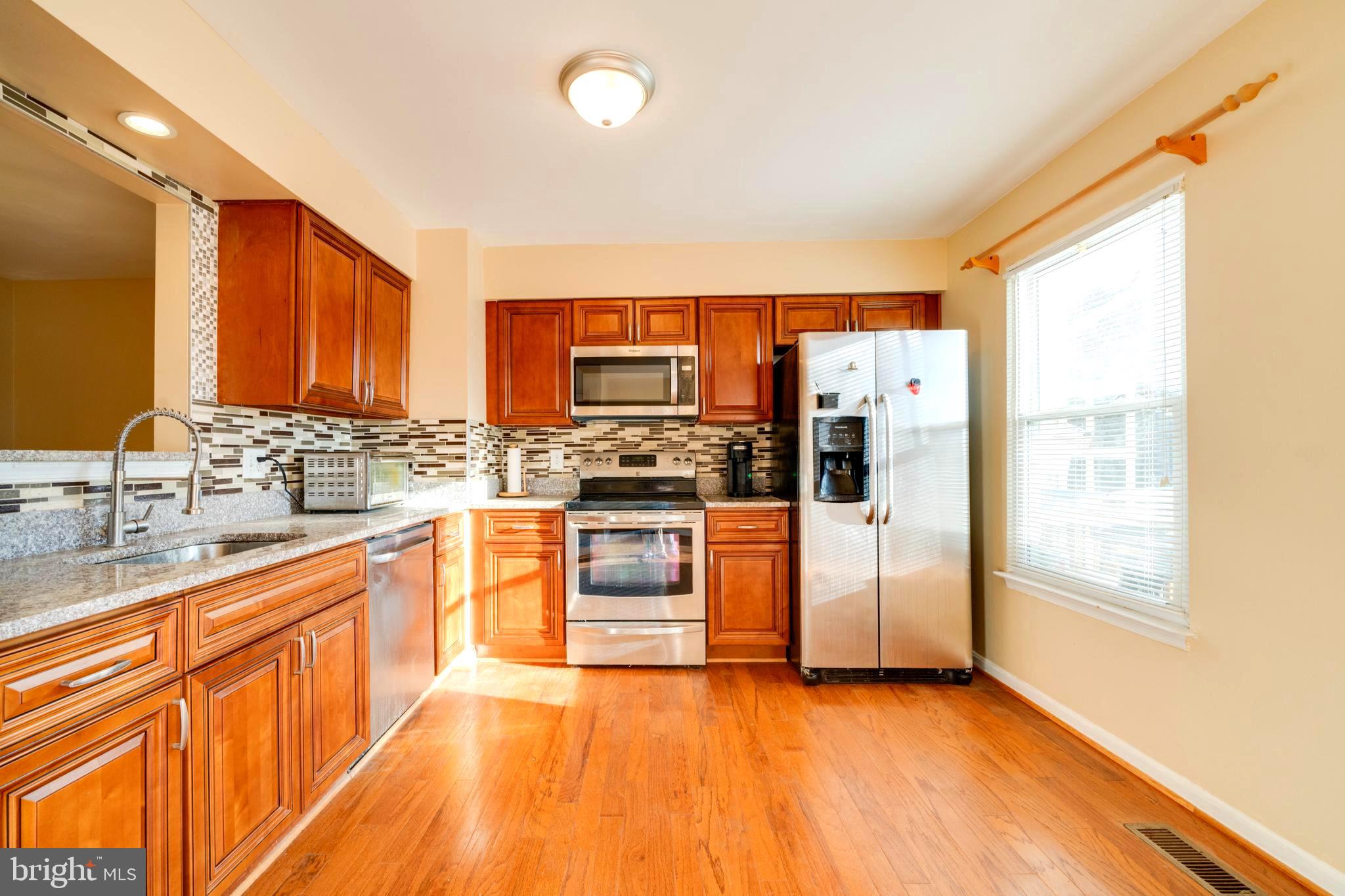 CLIFTON TOWNES - Residential