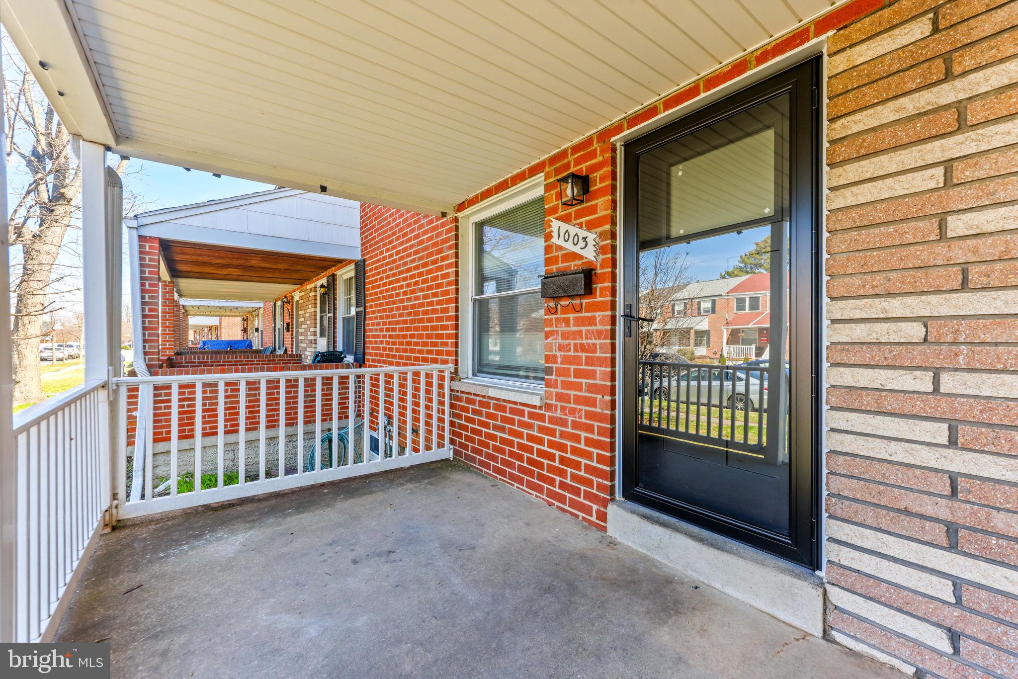 FOX RIDGE MANOR - Residential