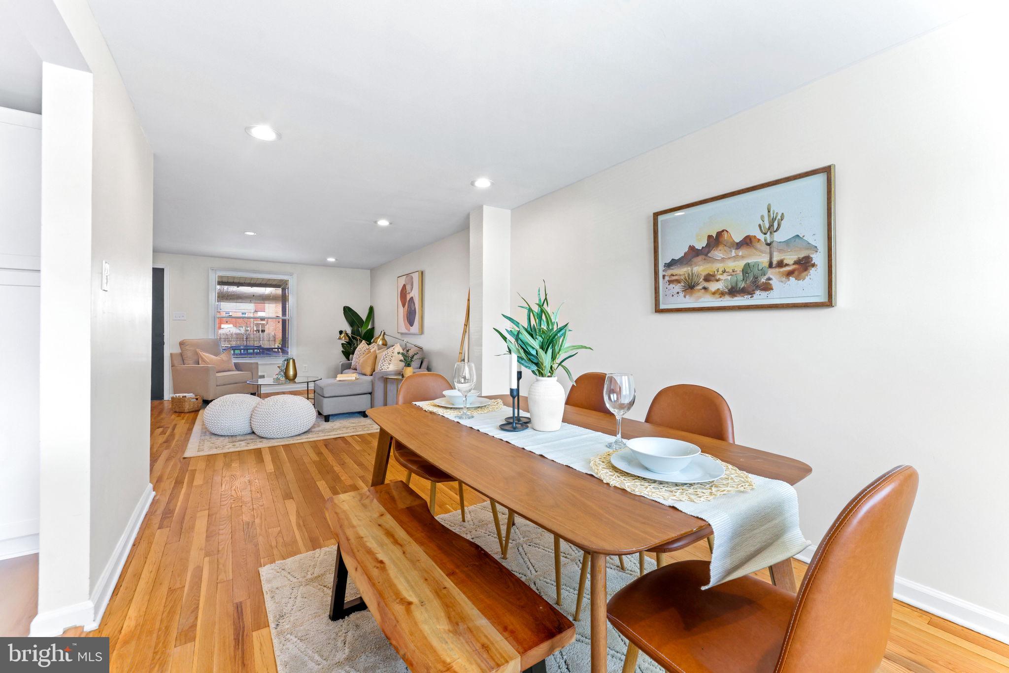 FOX RIDGE MANOR - Residential