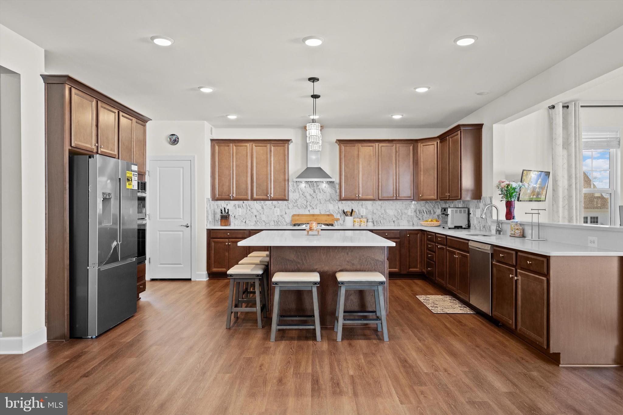 BRADLEY SQUARE - Residential