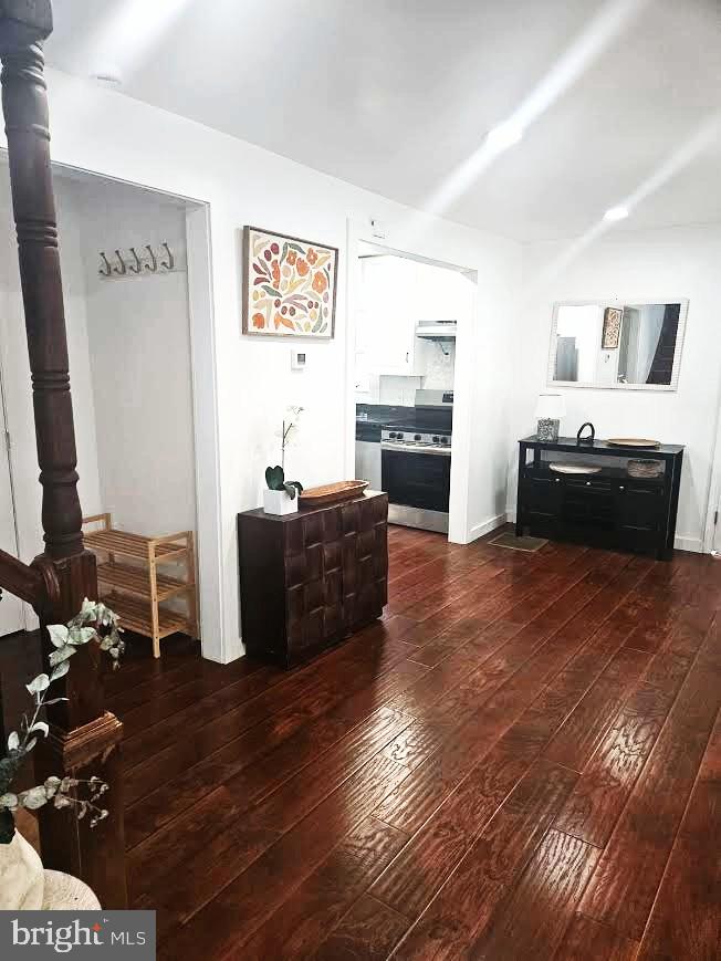 GROVETON HEIGHTS - Residential Lease