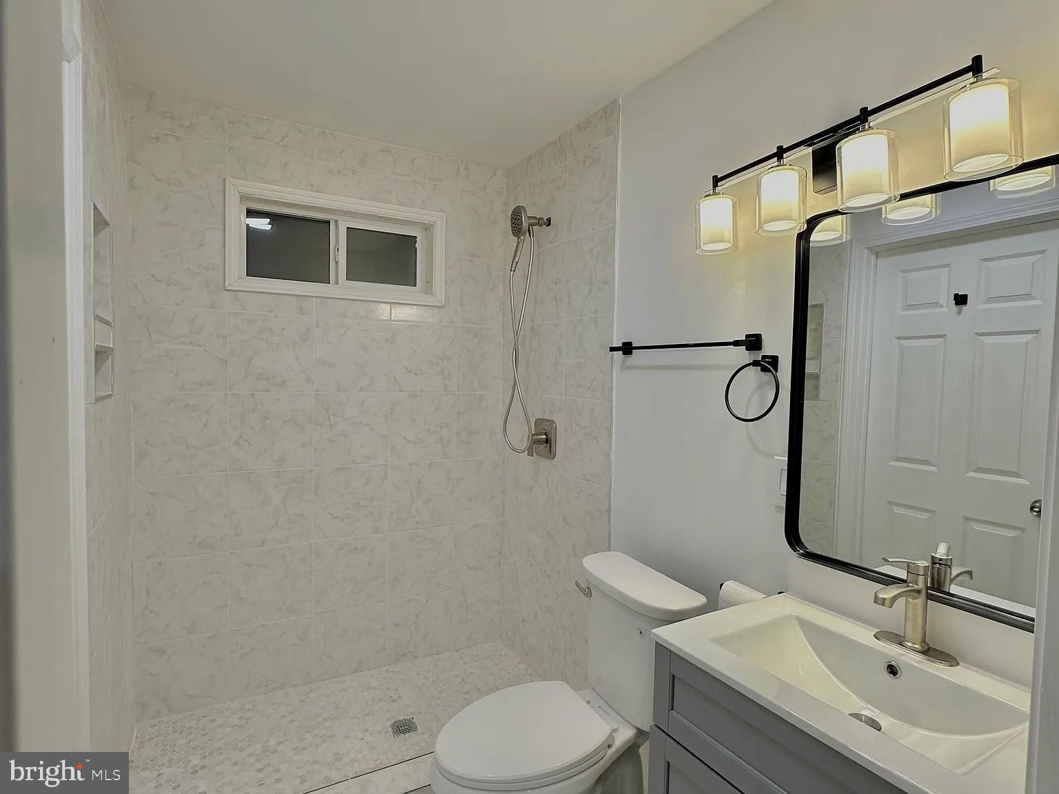 GROVETON HEIGHTS - Residential Lease