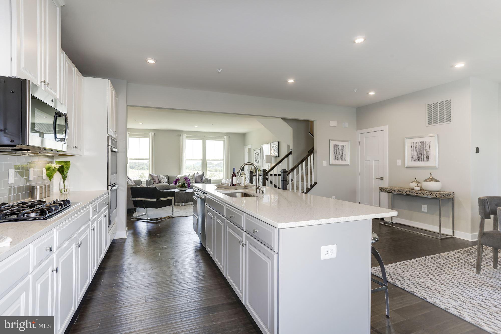 LAKE LINGANORE OAKDALE - Residential