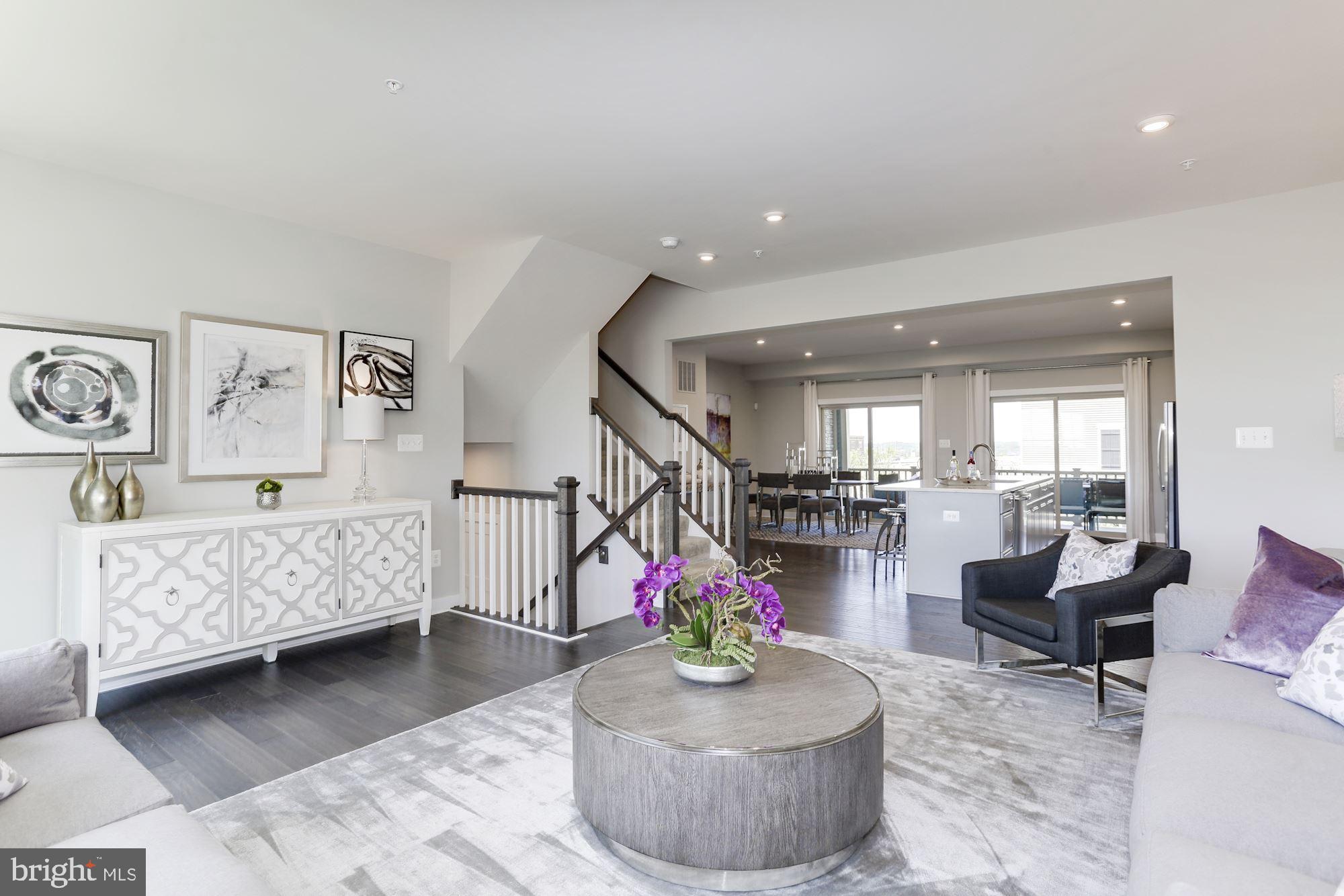 LAKE LINGANORE OAKDALE - Residential