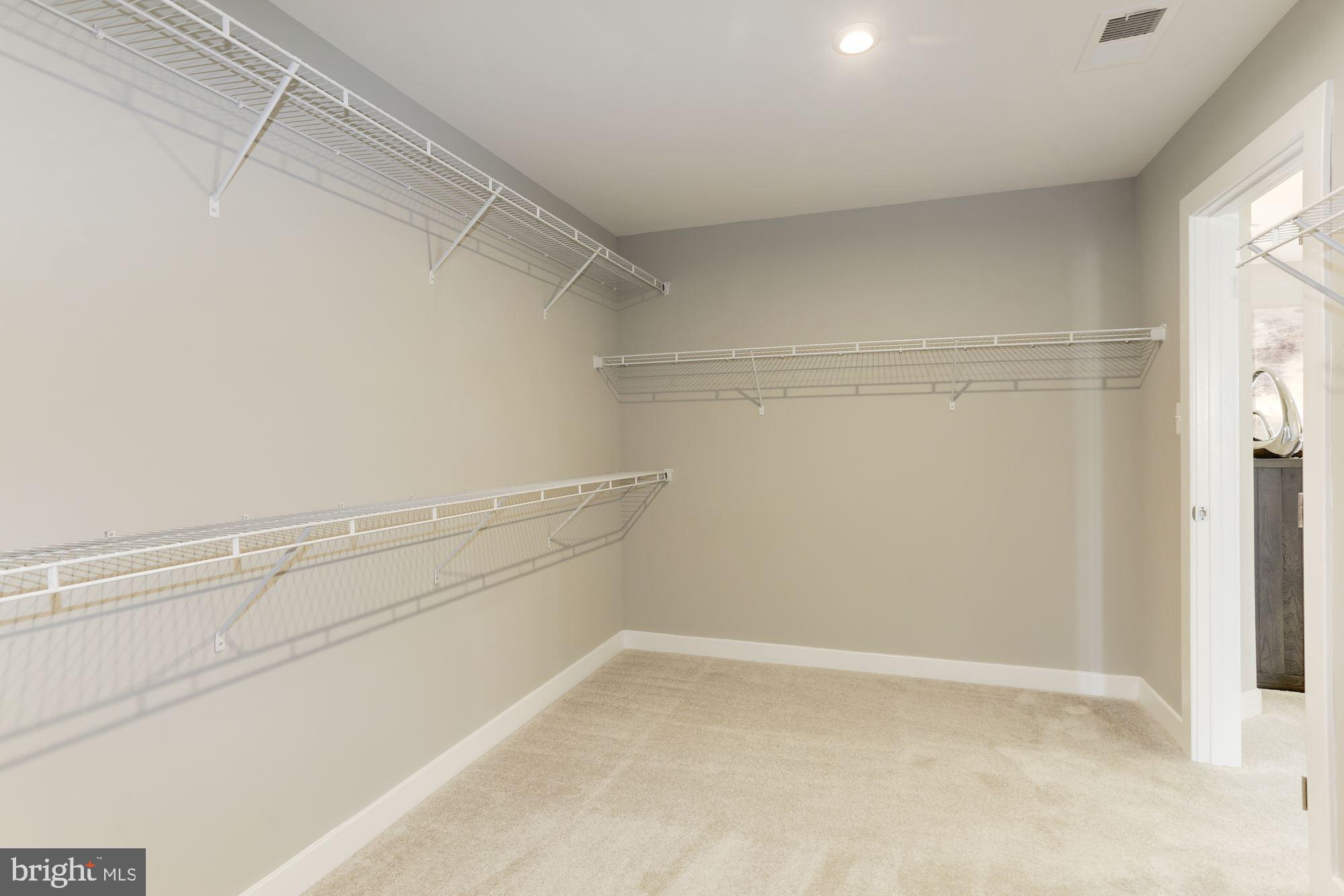 LAKE LINGANORE OAKDALE - Residential