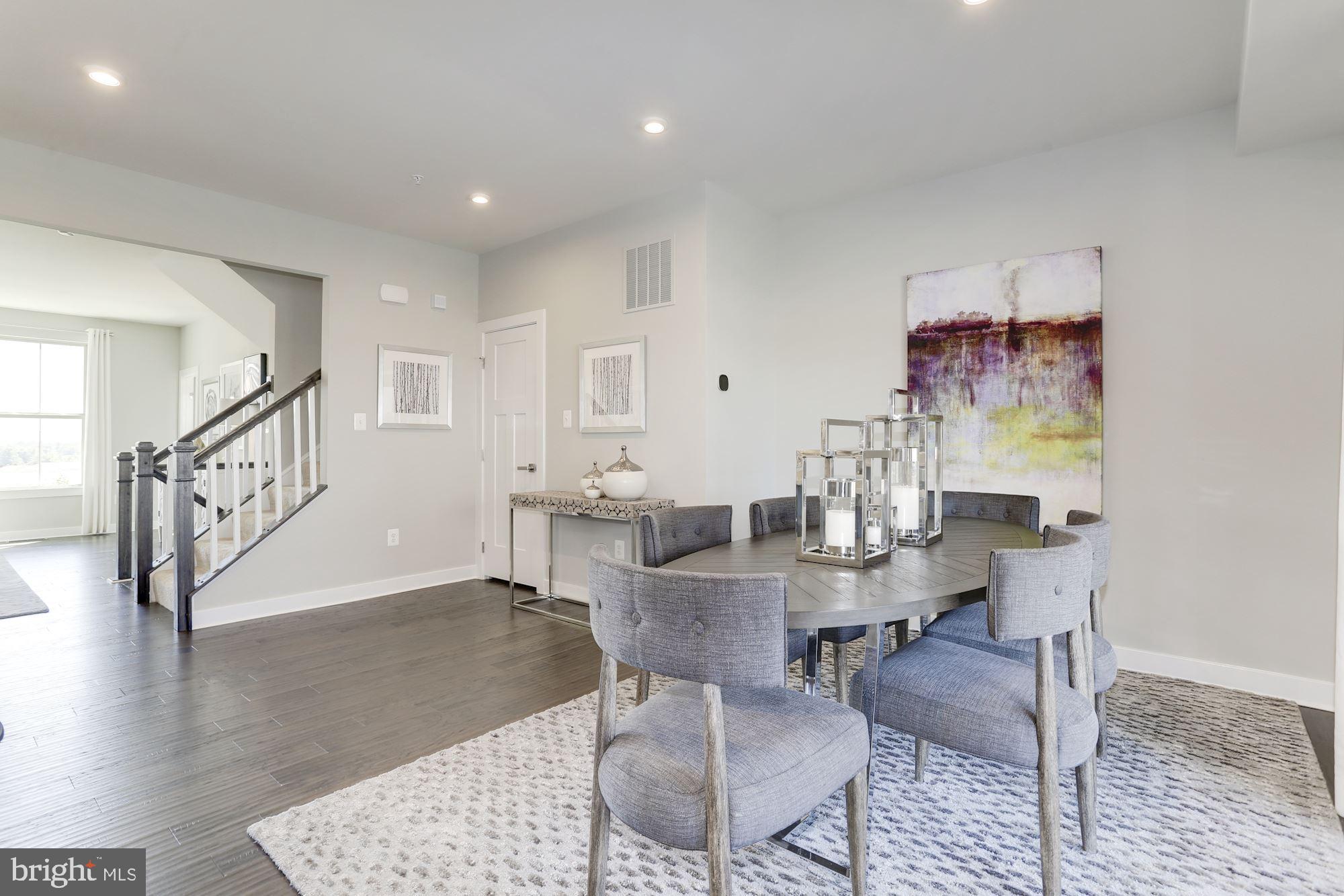 LAKE LINGANORE OAKDALE - Residential