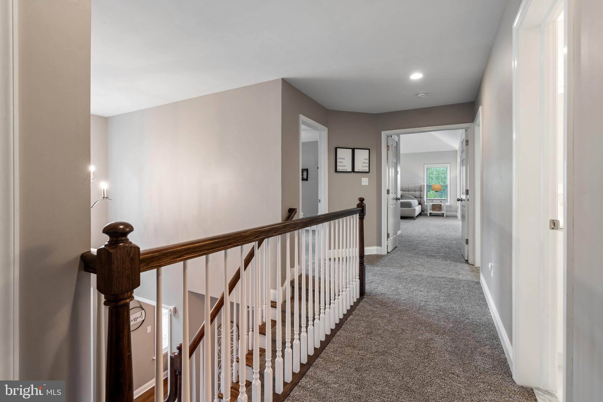 HIDDEN PARADISE - Residential