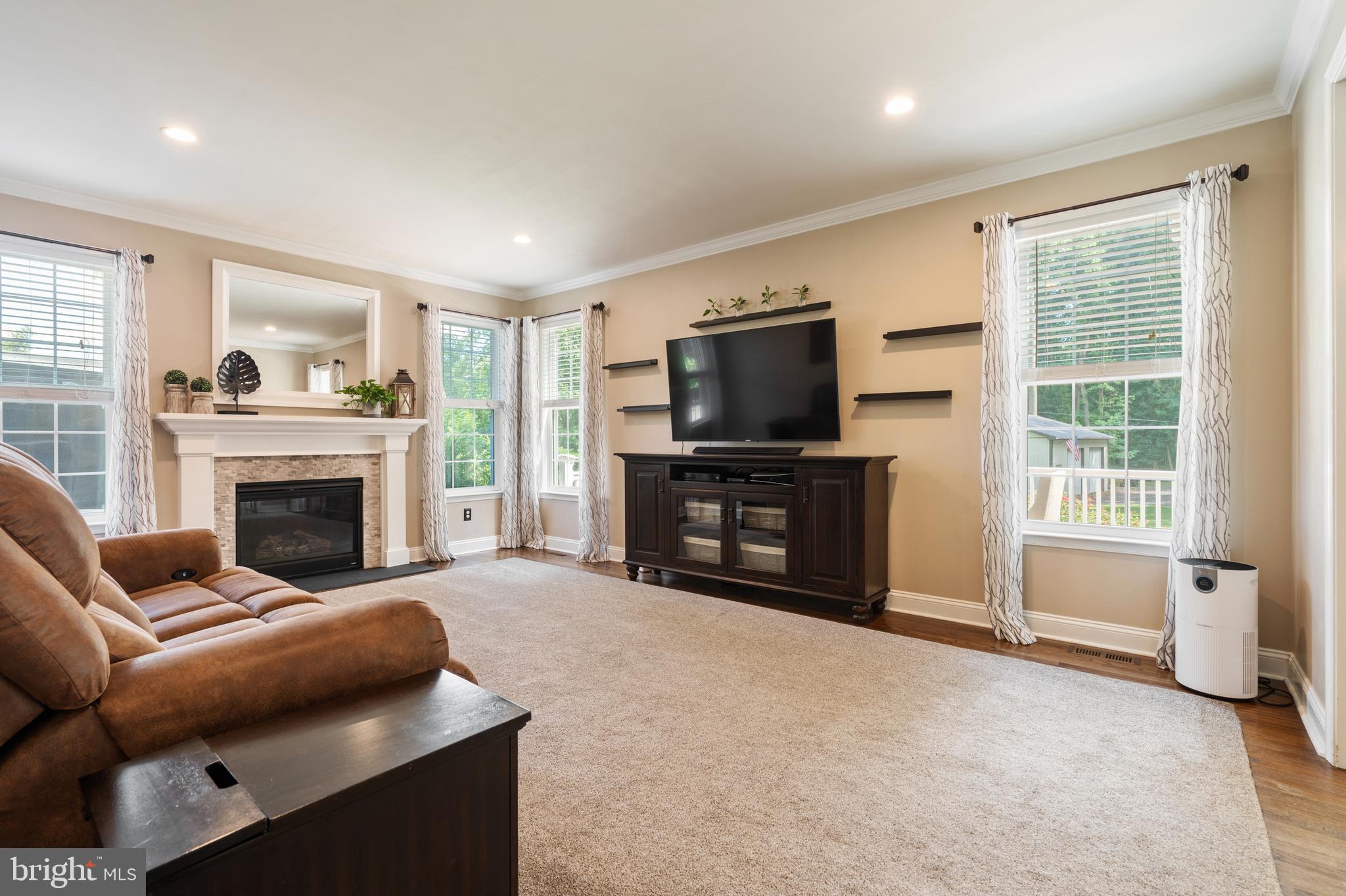 HIDDEN PARADISE - Residential