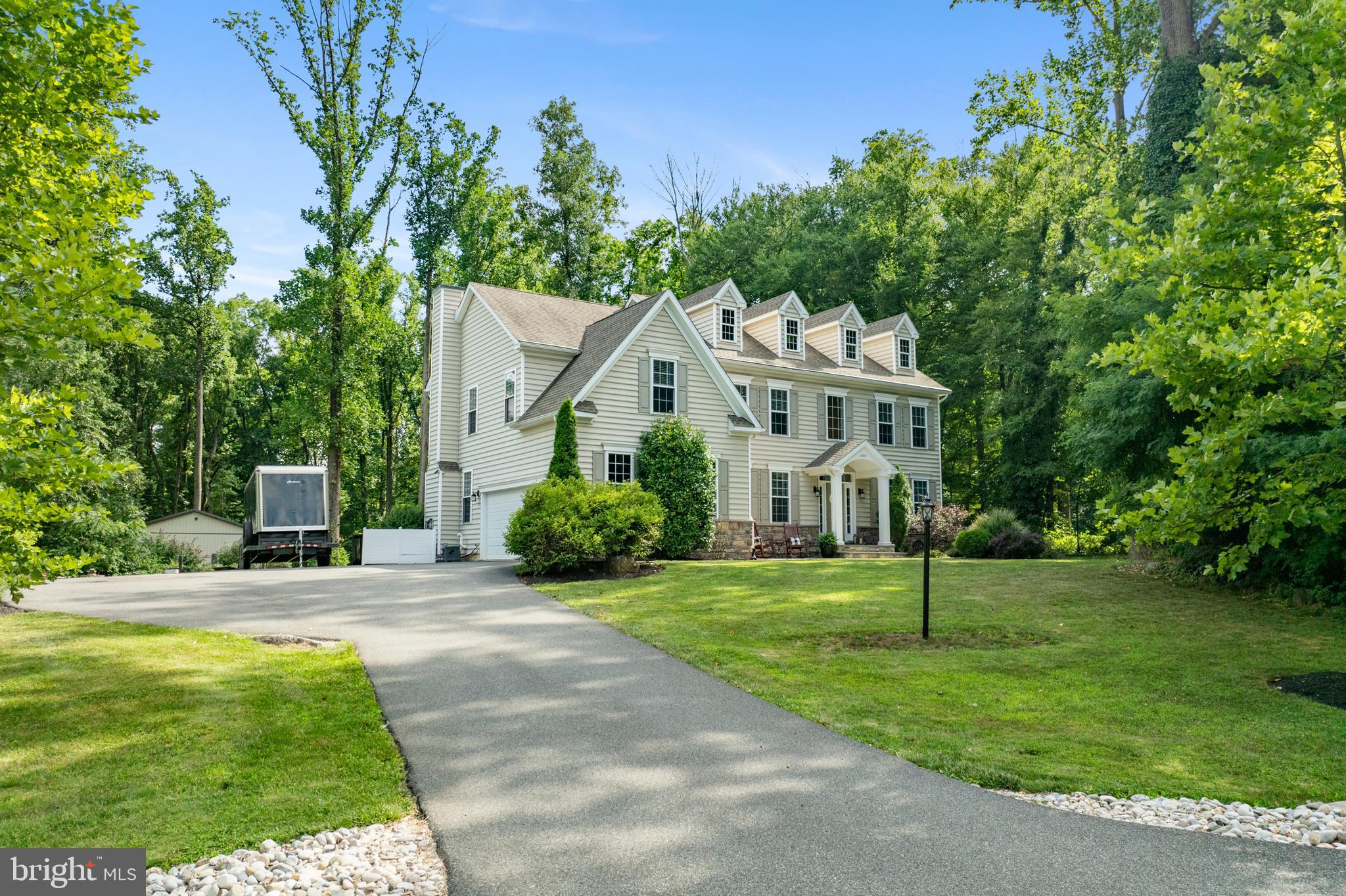 HIDDEN PARADISE - Residential