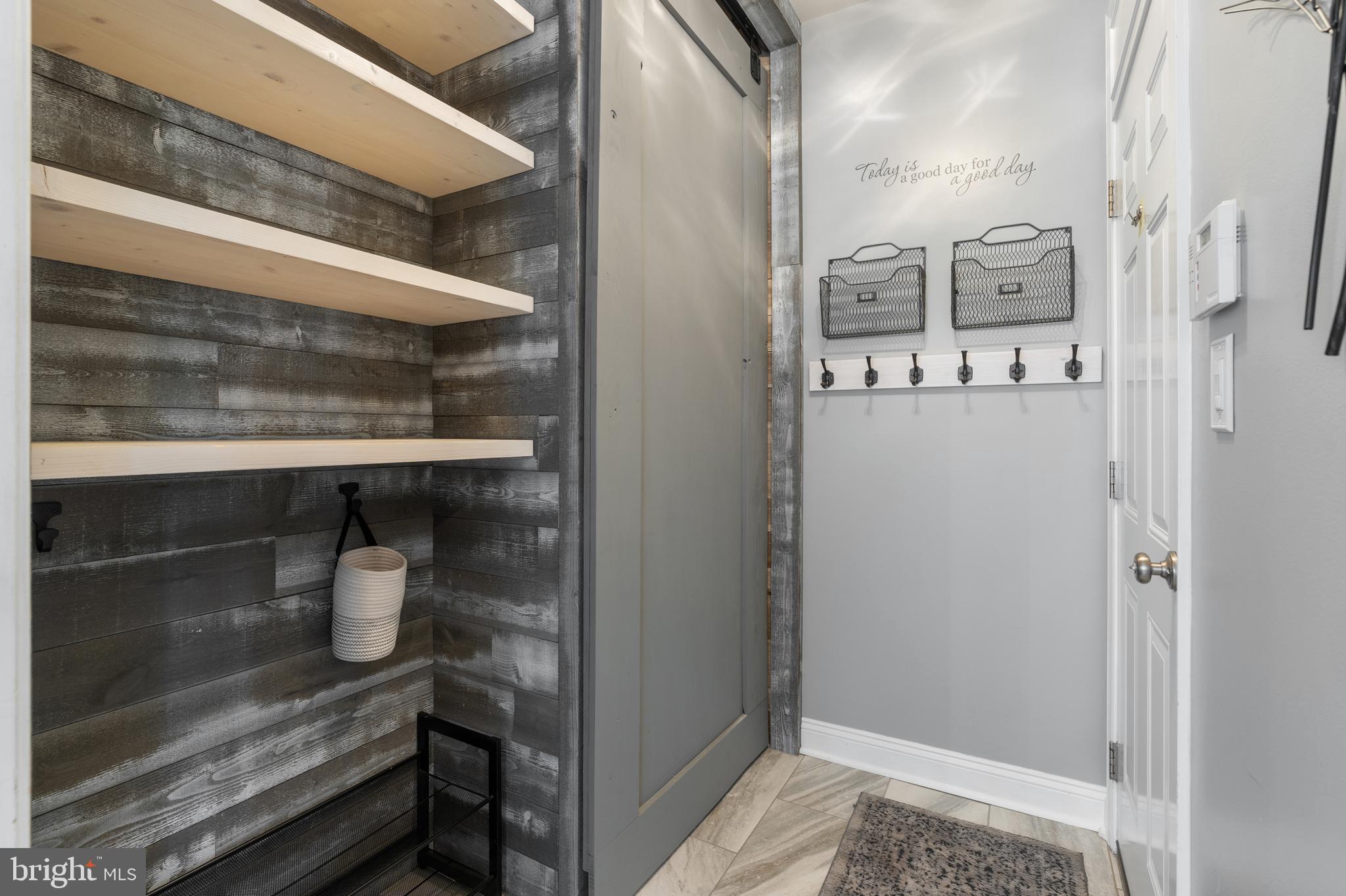 HIDDEN PARADISE - Residential