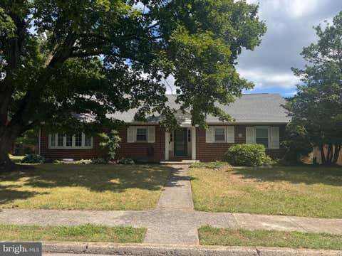 Homes For Sale - 222 Potomac Hts Hts<br/> HAGERSTOWN, MD 21742