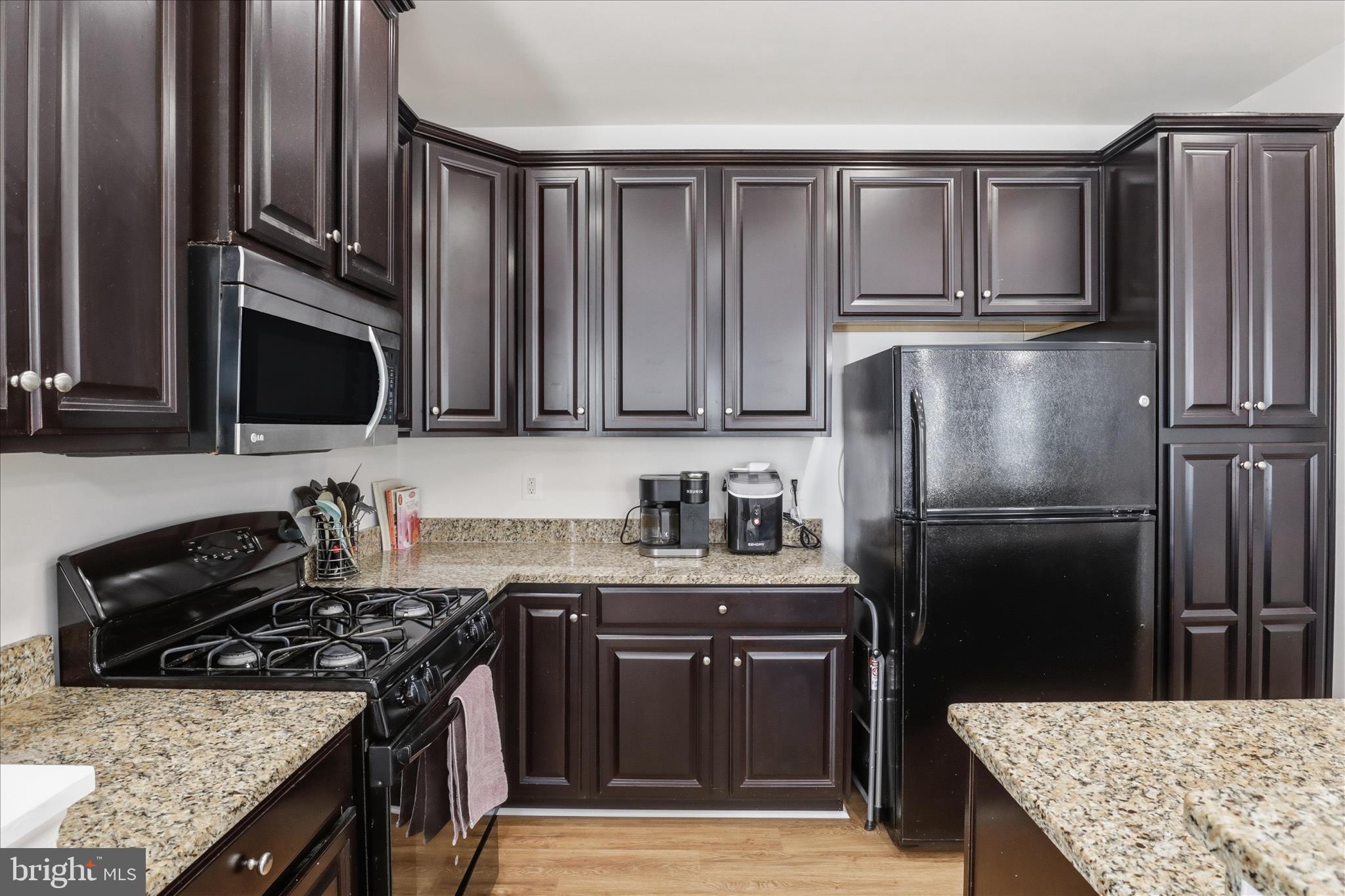 SOMERSET CONDO - Residential