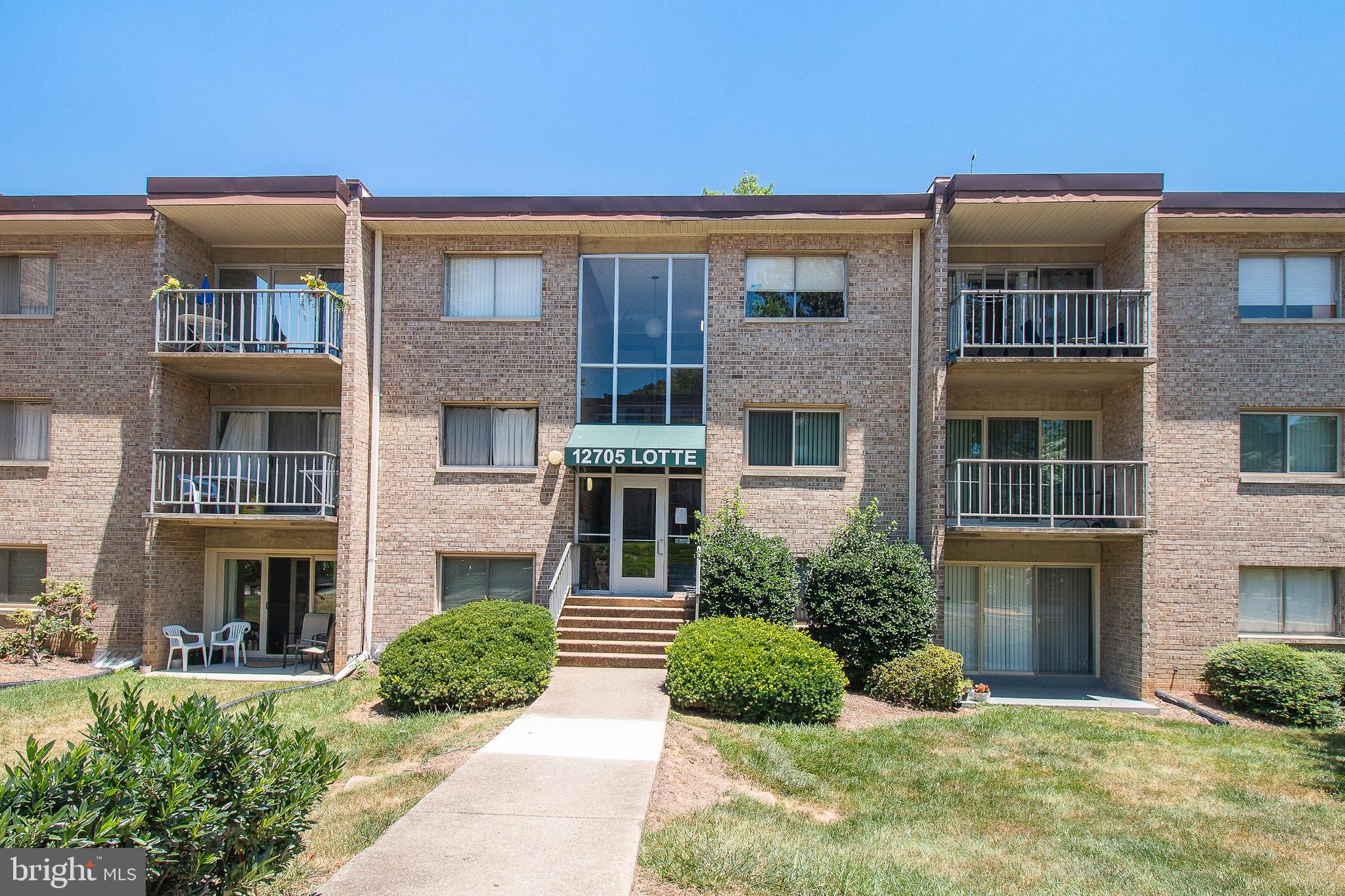 OCCOQUAN RIDGE CONDO - Residential