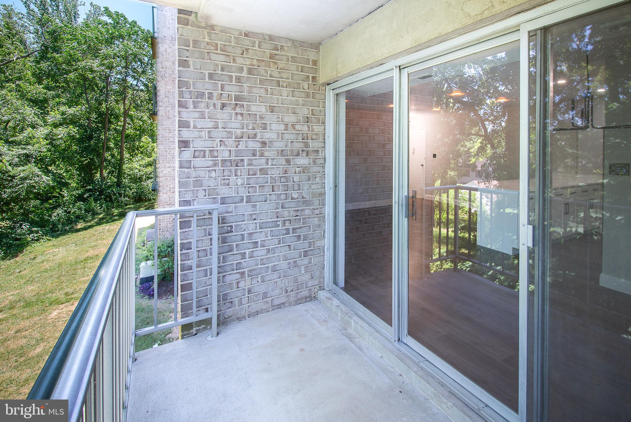 OCCOQUAN RIDGE CONDO - Residential