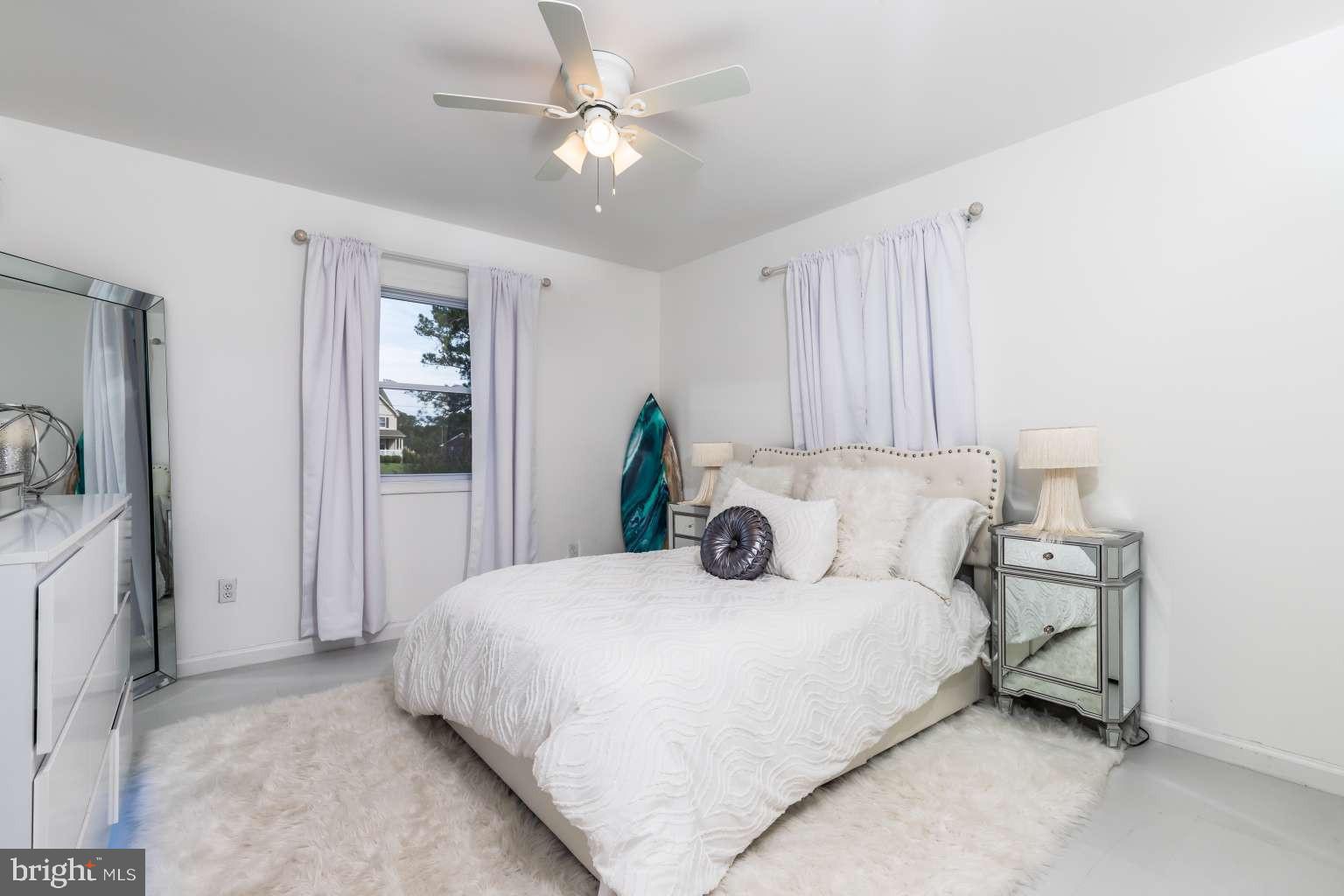 CAPE ISLE OF WIGHT - Residential