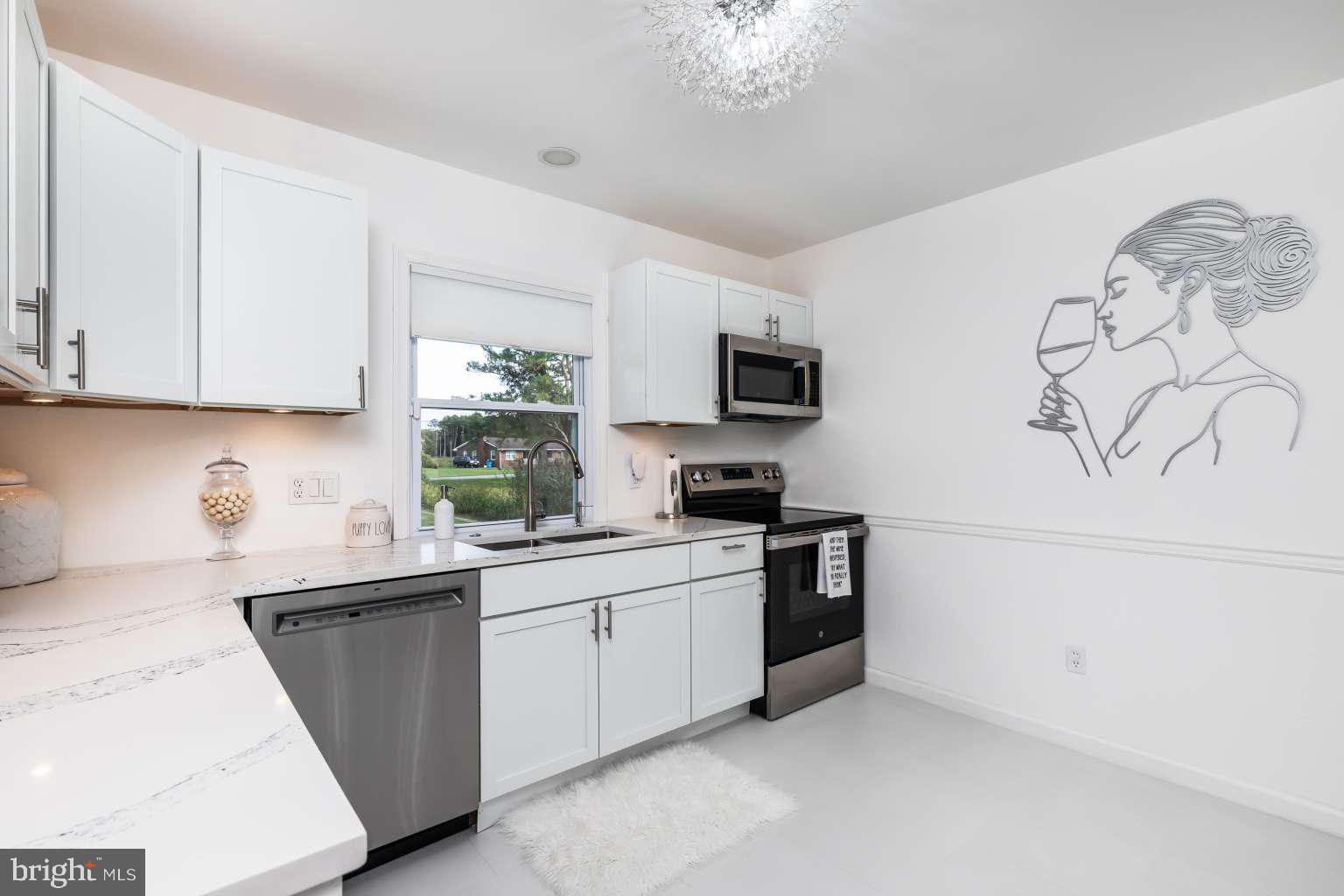 CAPE ISLE OF WIGHT - Residential