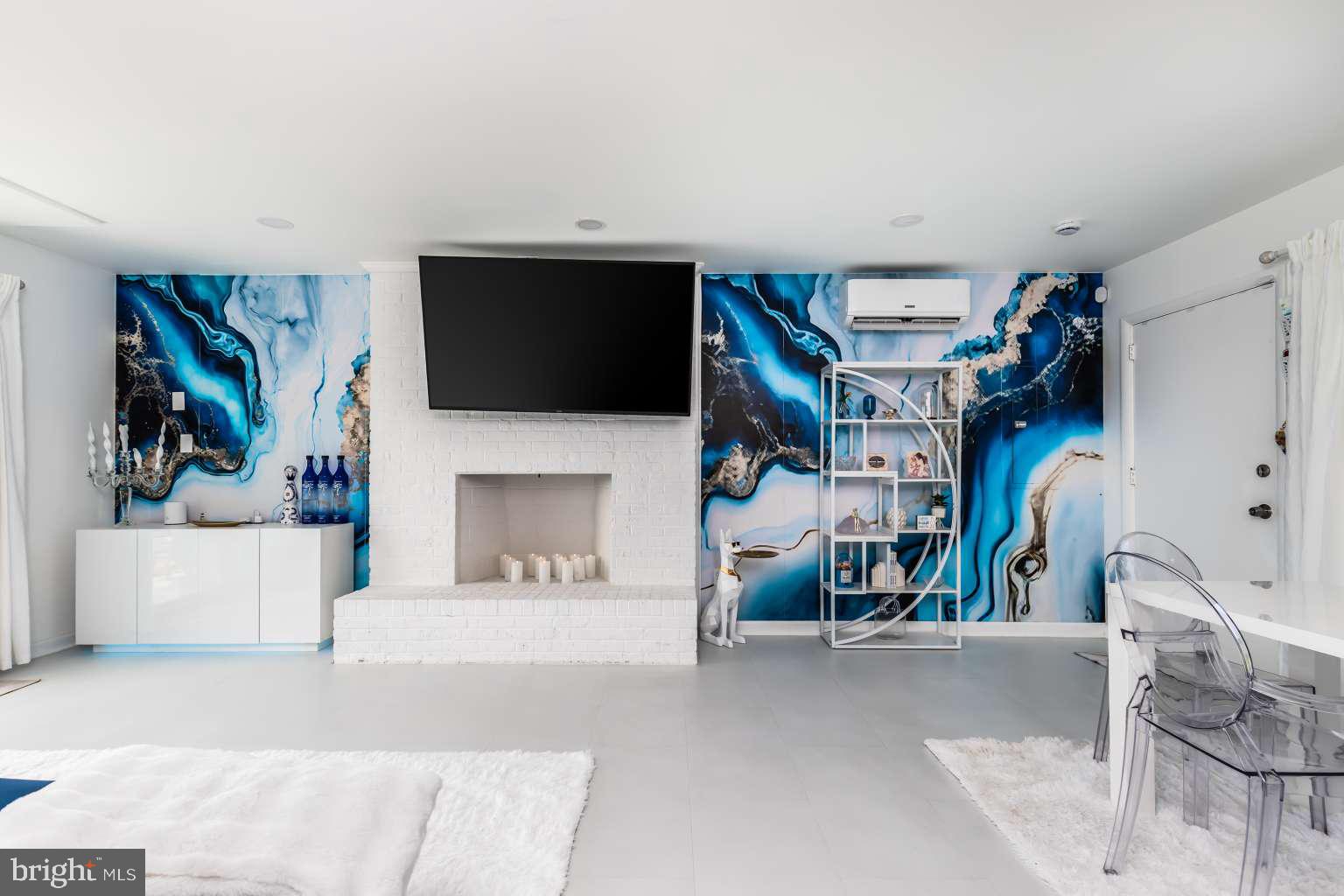 CAPE ISLE OF WIGHT - Residential