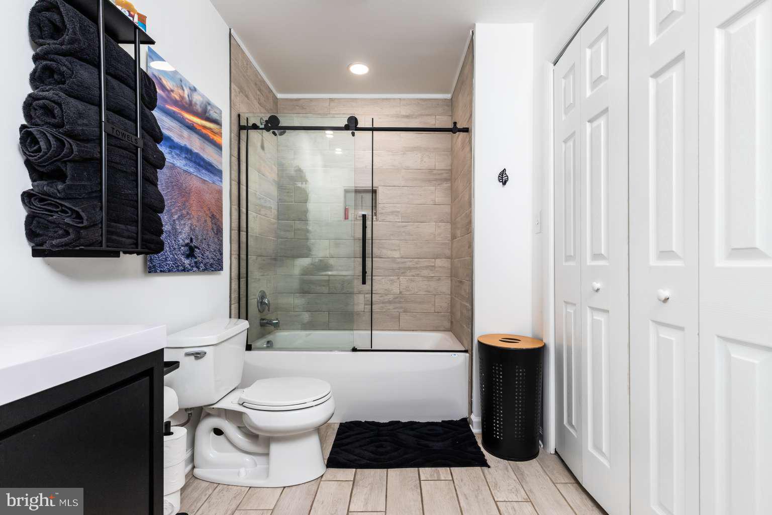 CAPE ISLE OF WIGHT - Residential