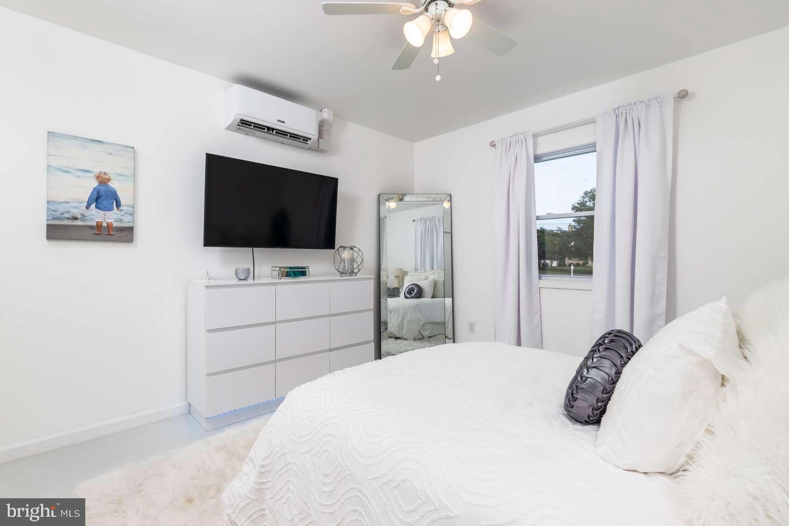 CAPE ISLE OF WIGHT - Residential