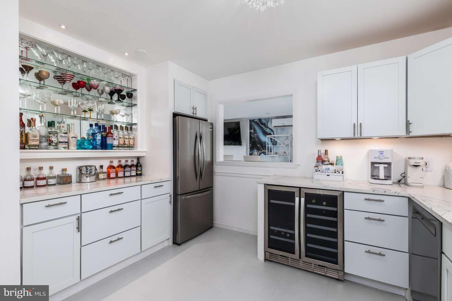 CAPE ISLE OF WIGHT - Residential