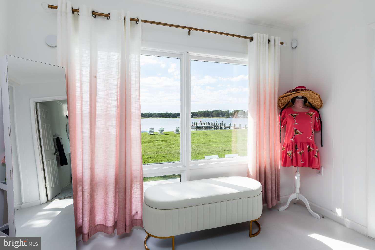 CAPE ISLE OF WIGHT - Residential