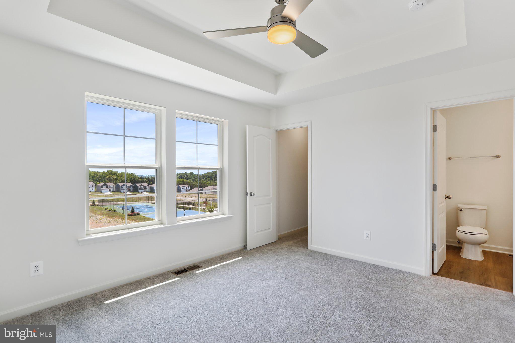 OVERLOOK AT RIVERSIDE TOWNHOMES - Residential Lease