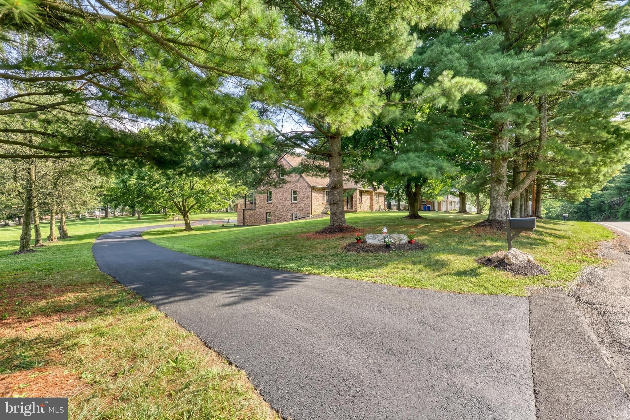 521 WINDY HILL ROAD