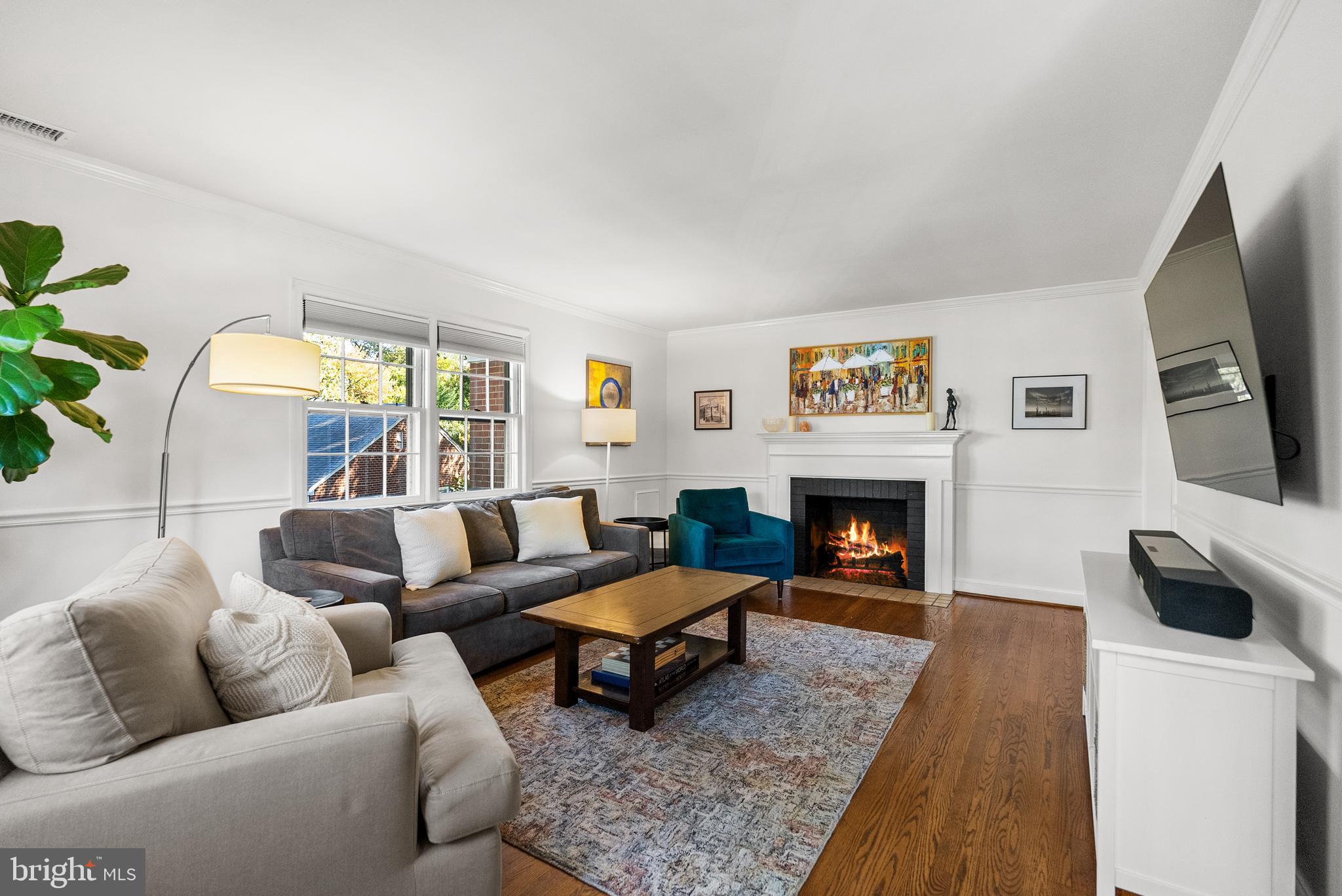 205 VASSAR PLACE