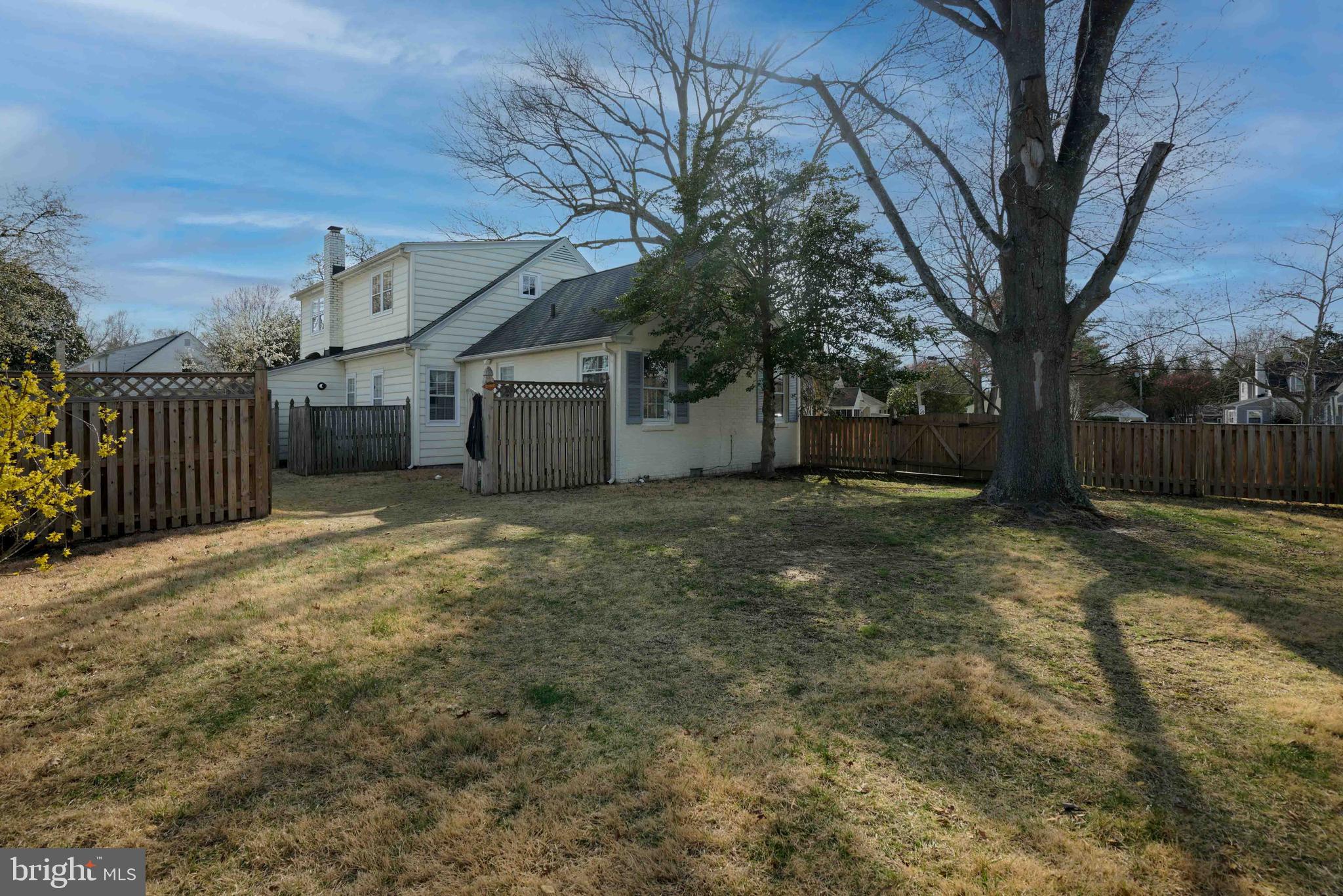 EASTON - Residential