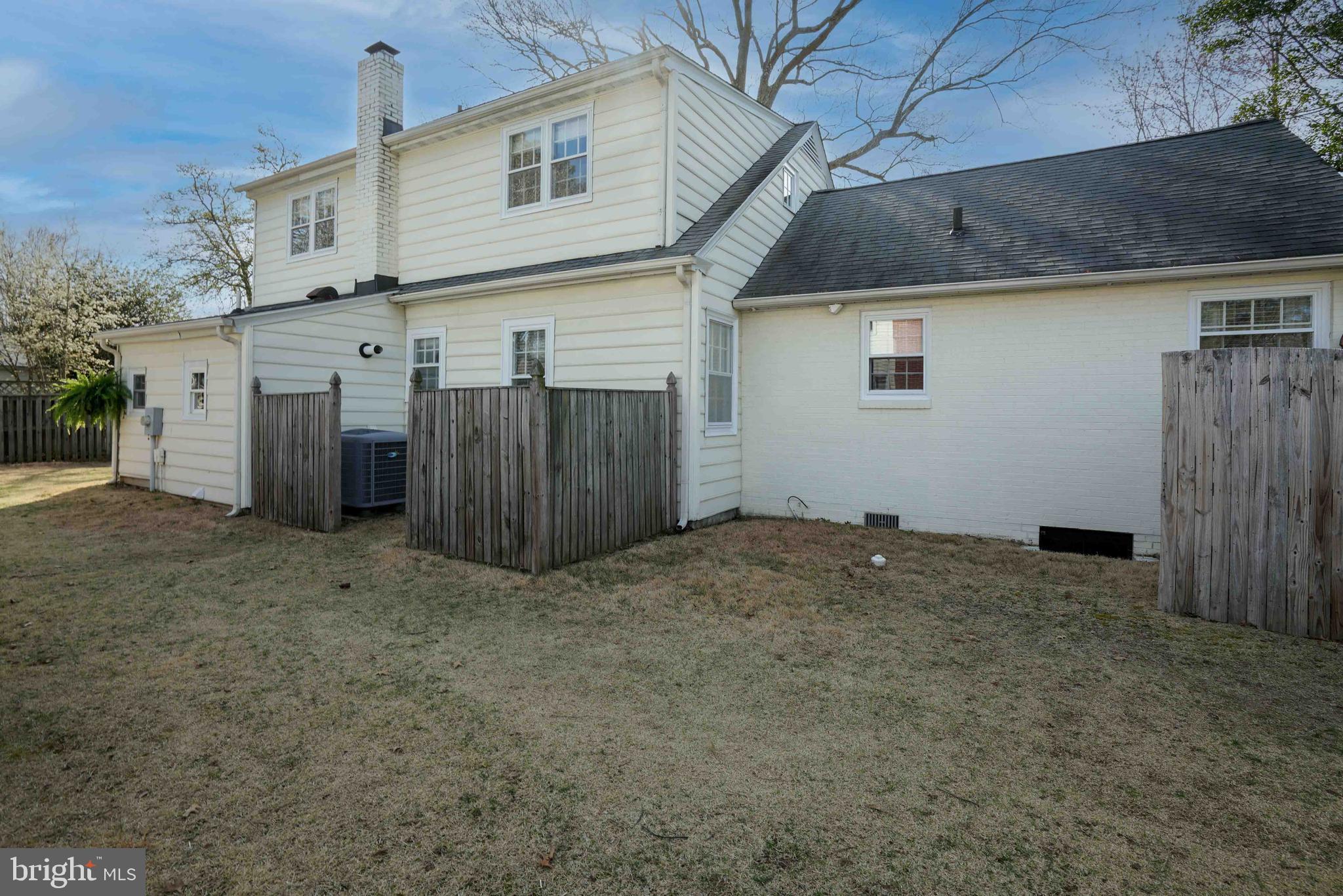 EASTON - Residential