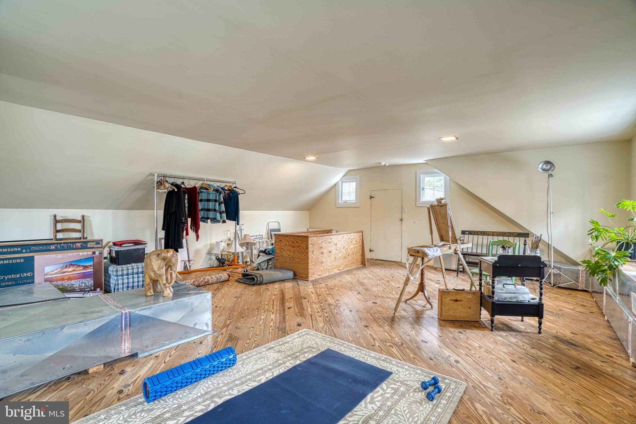 EASTON - Residential