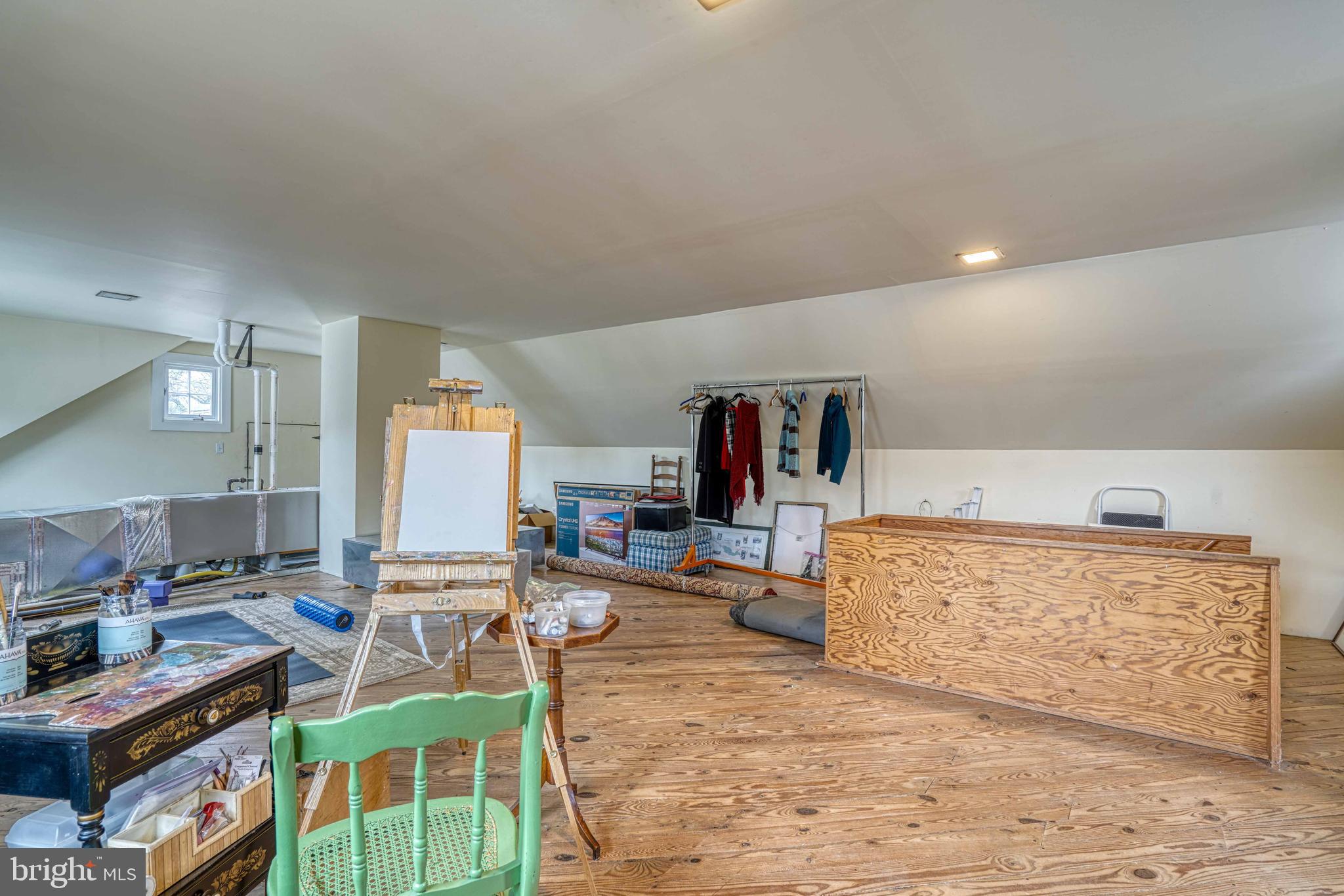 EASTON - Residential