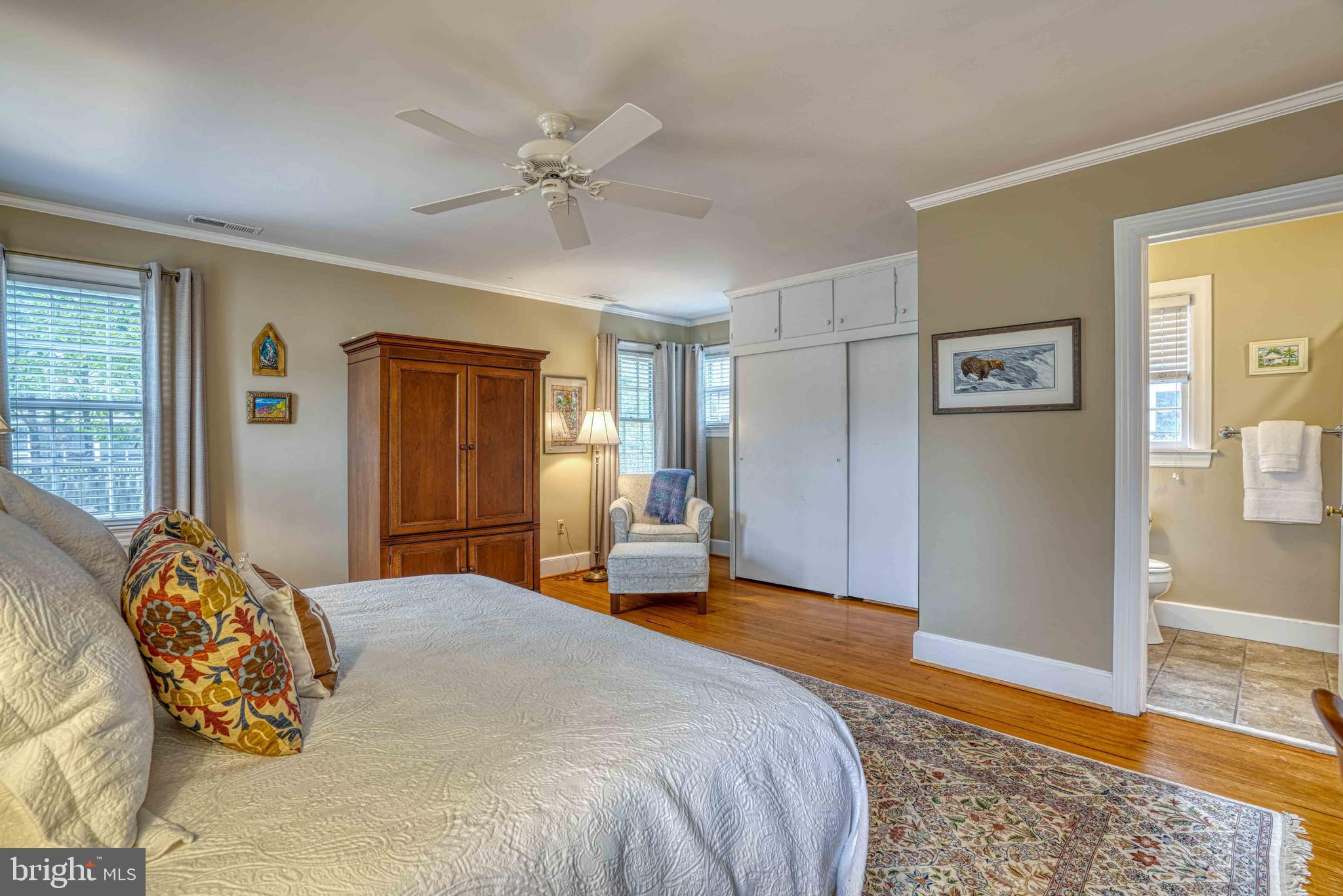 EASTON - Residential