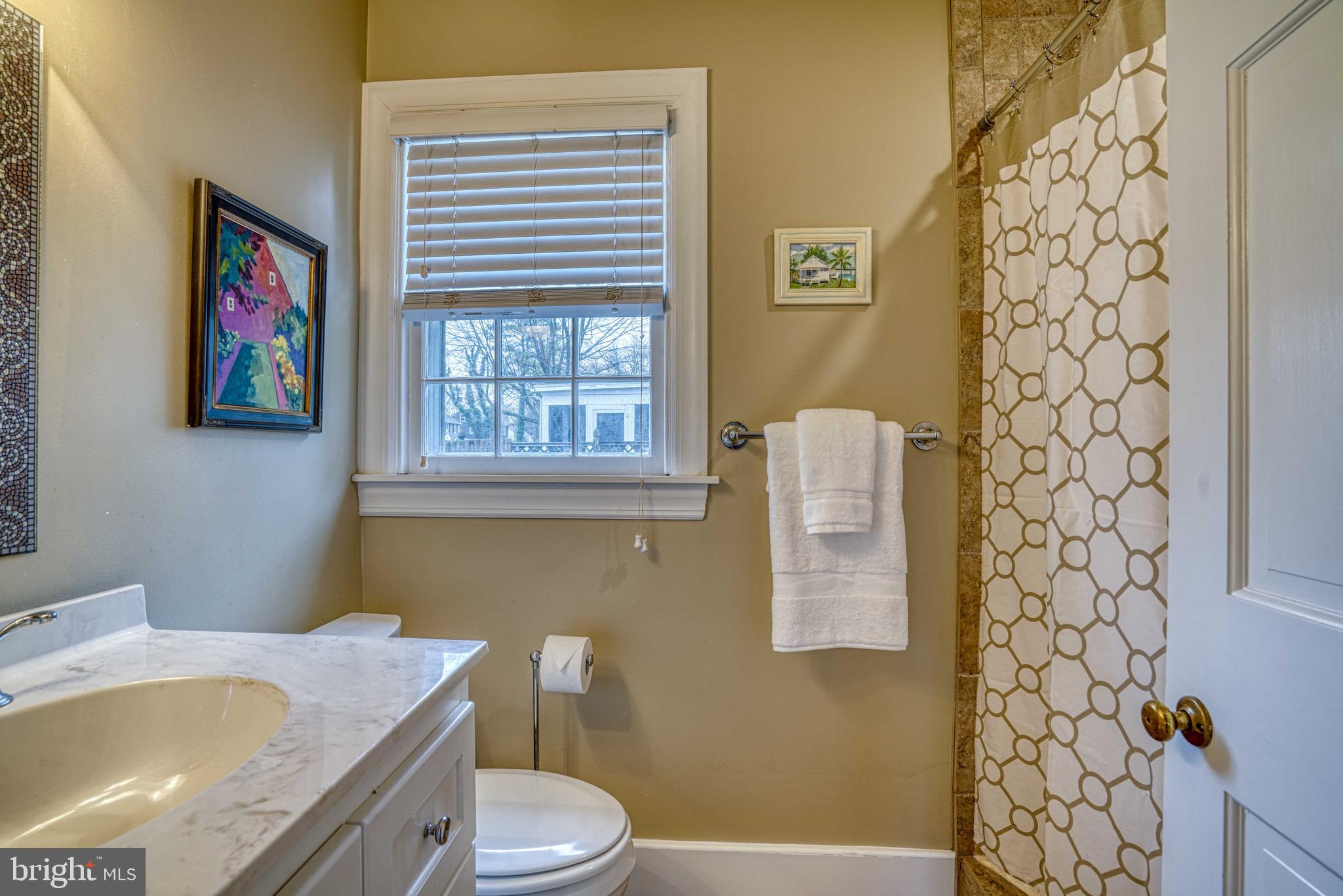 EASTON - Residential