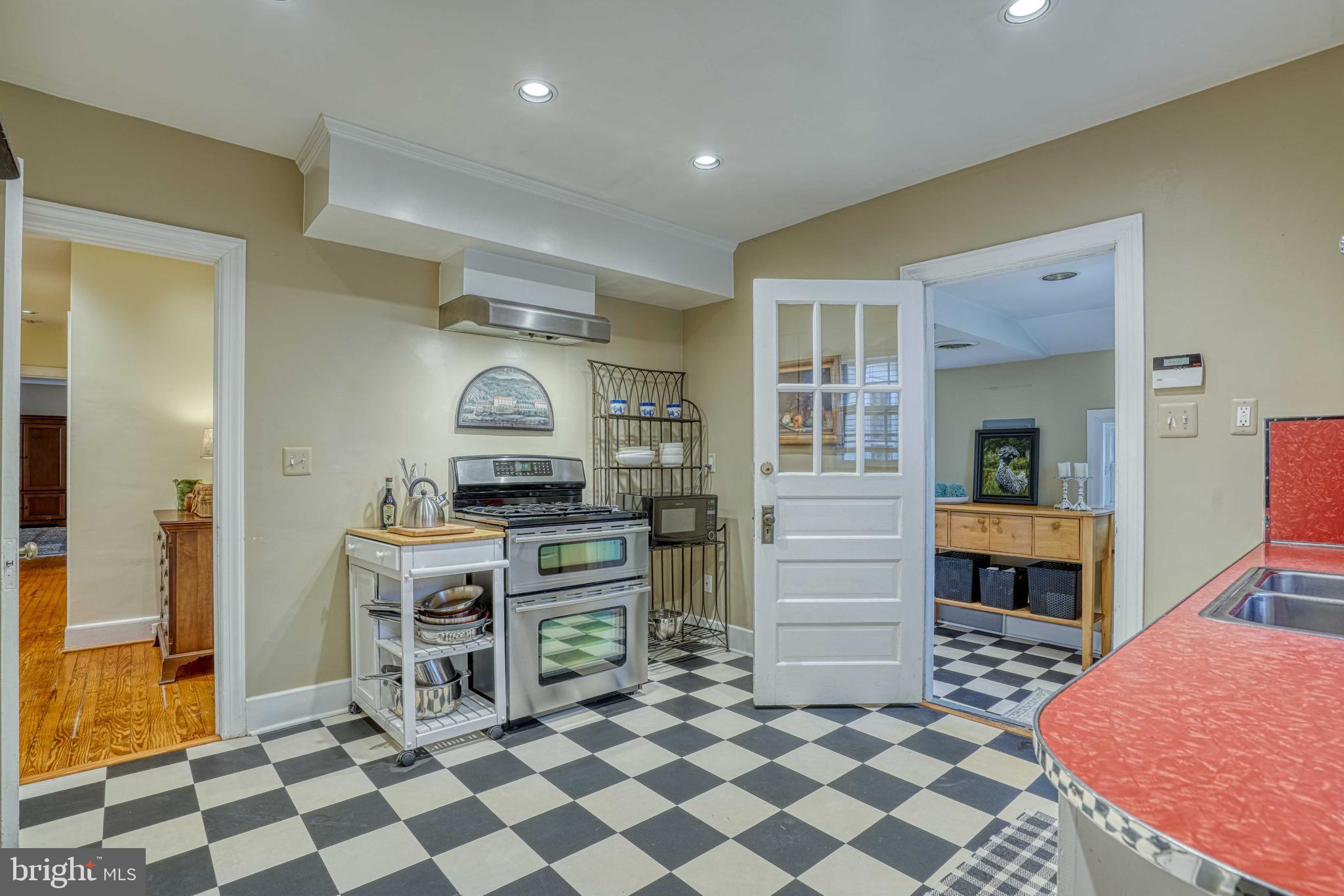 EASTON - Residential