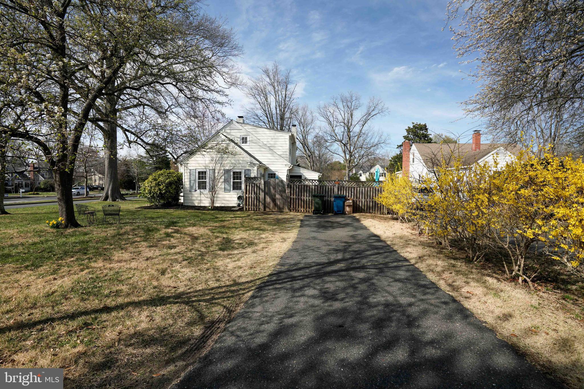 EASTON - Residential