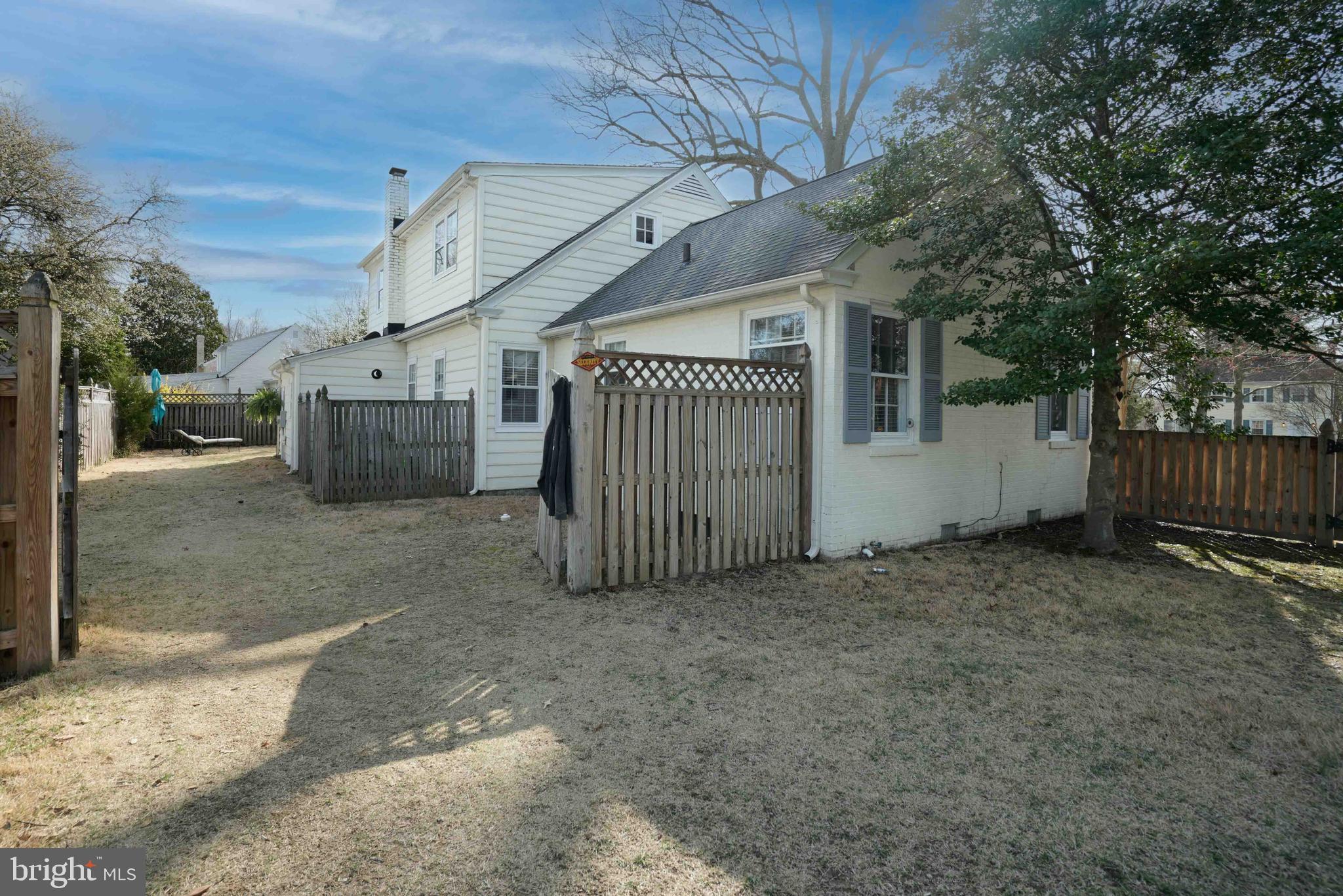 EASTON - Residential