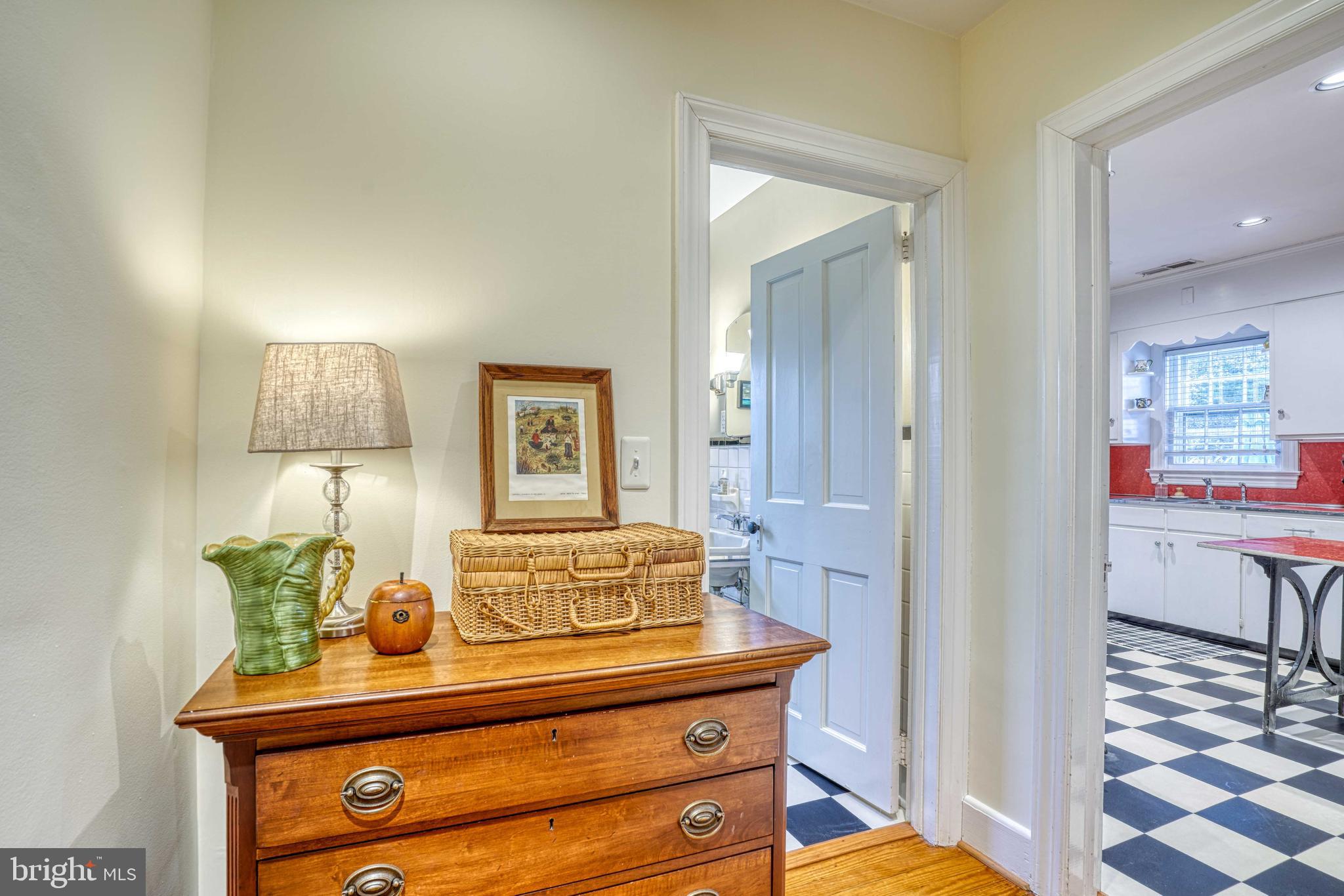 EASTON - Residential