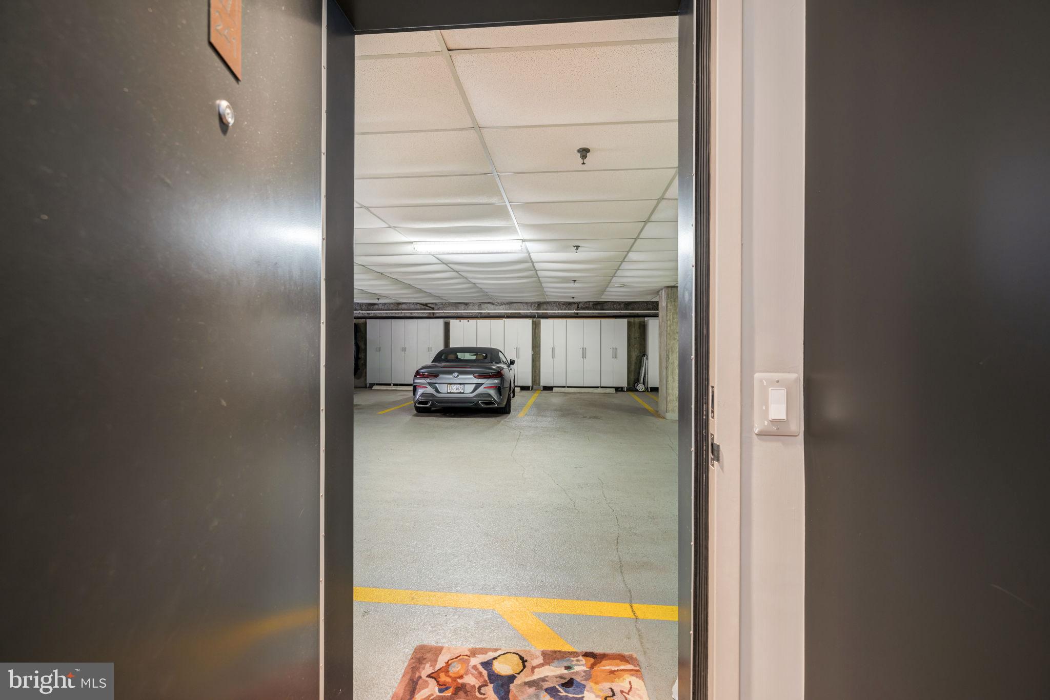 GASLIGHT SQUARE - Residential