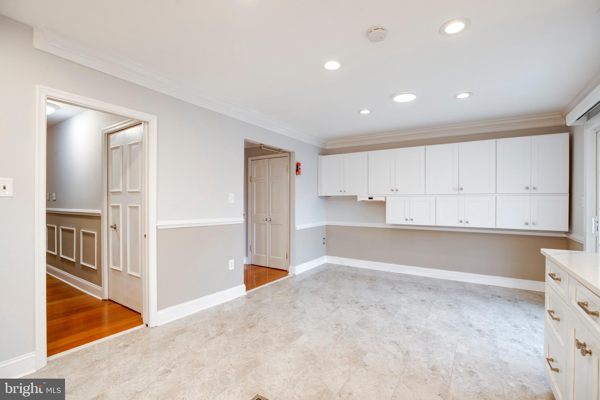 HILLSDALE - Residential Lease