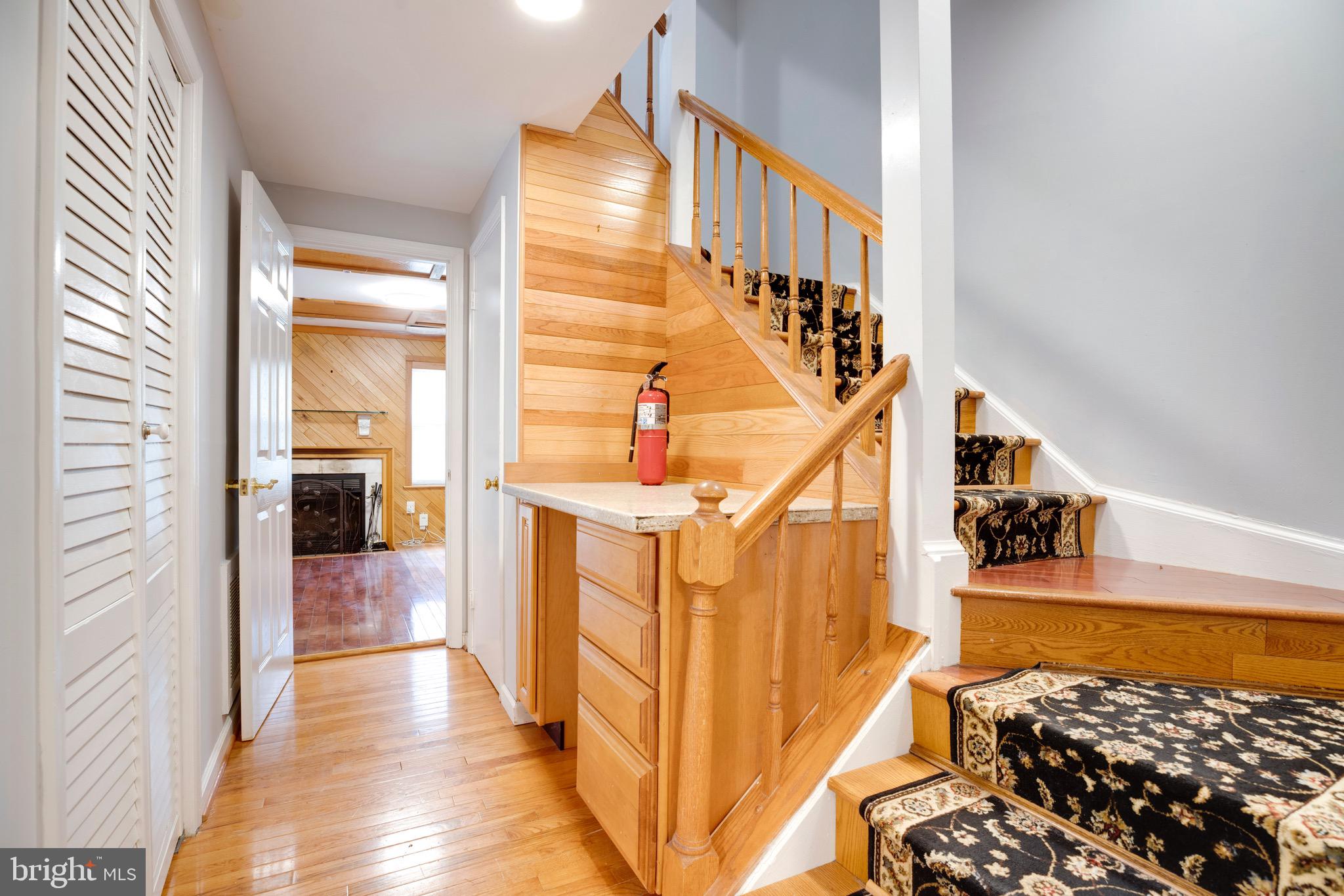 HILLSDALE - Residential Lease