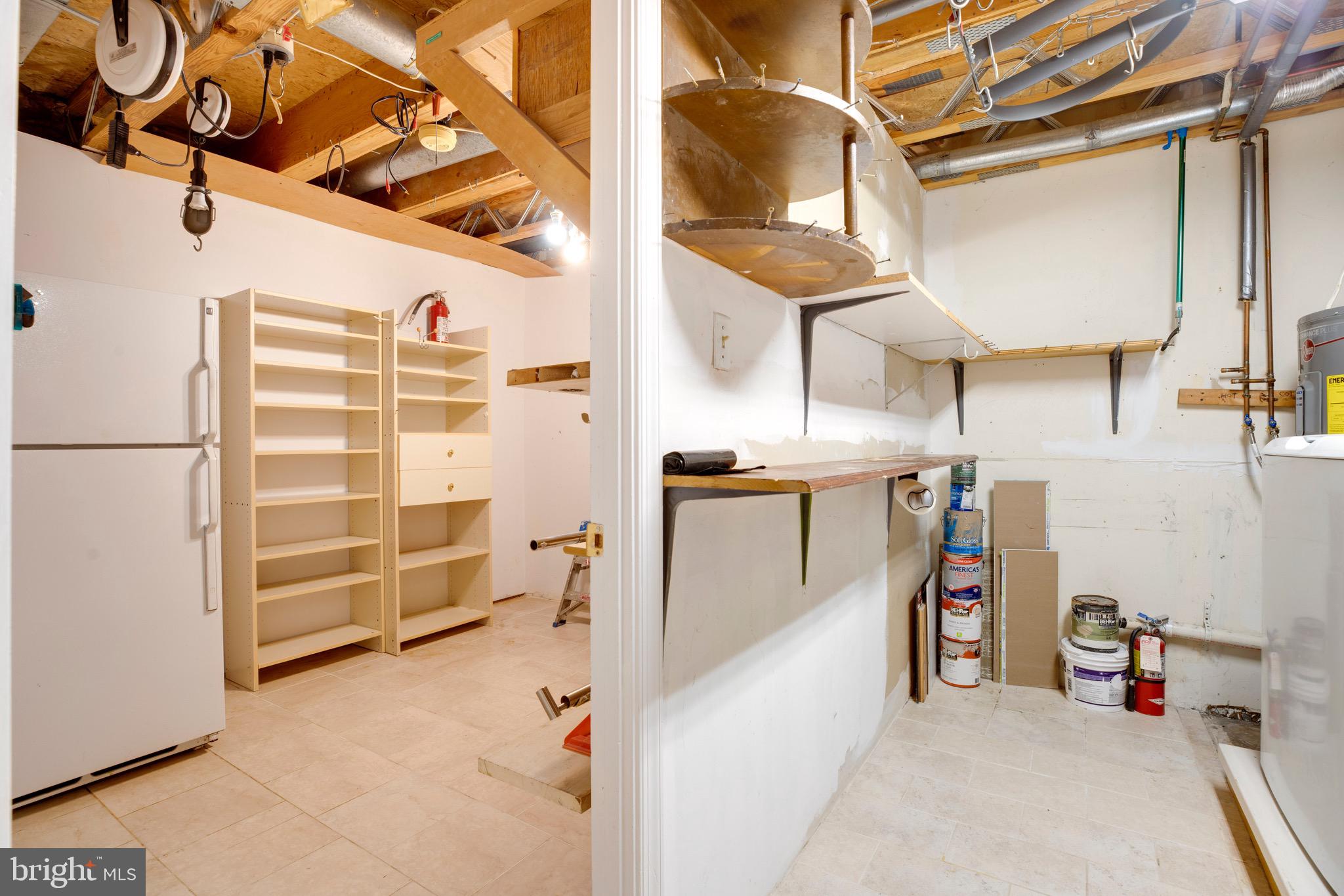 HILLSDALE - Residential Lease