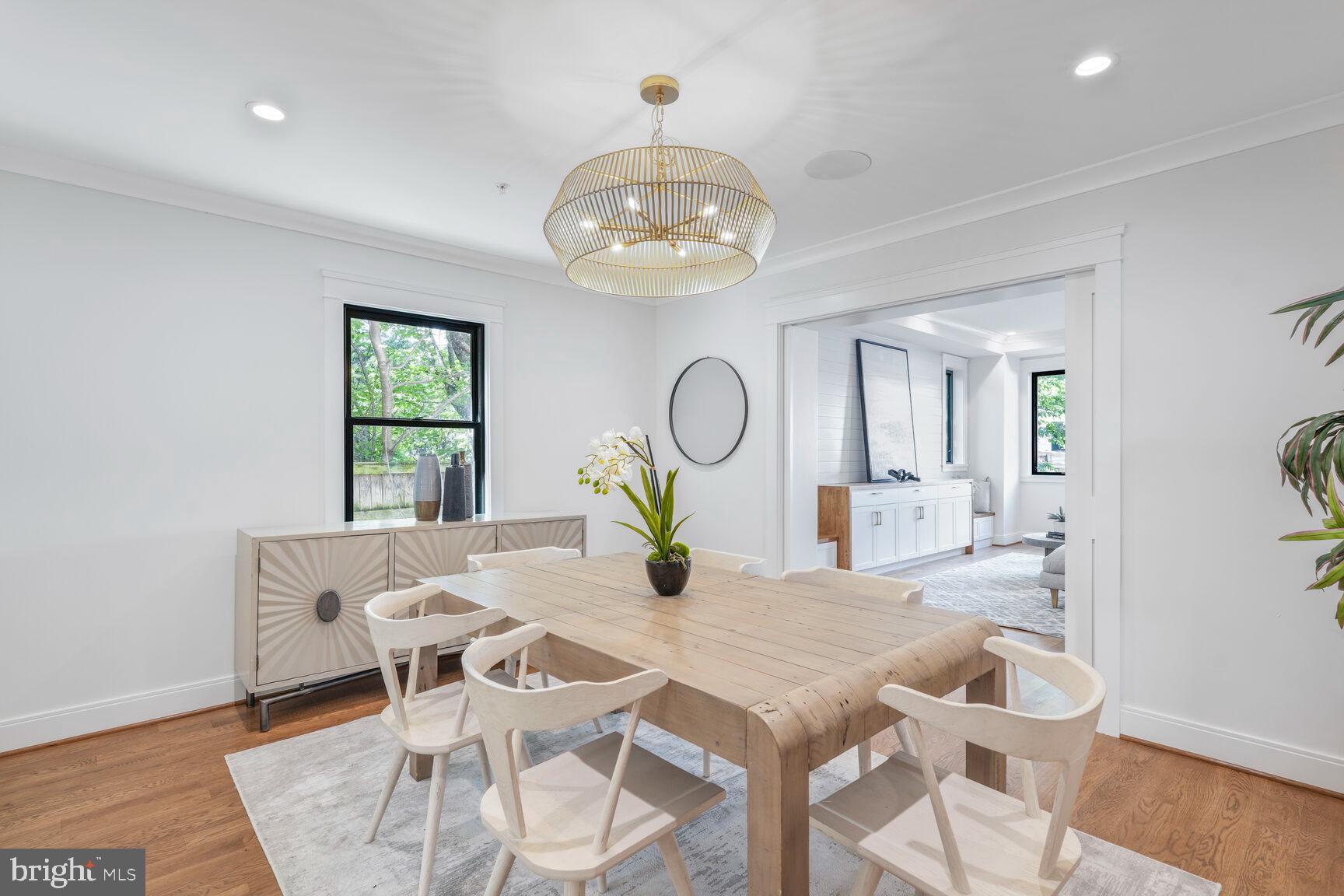 CHEVY CHASE - Residential