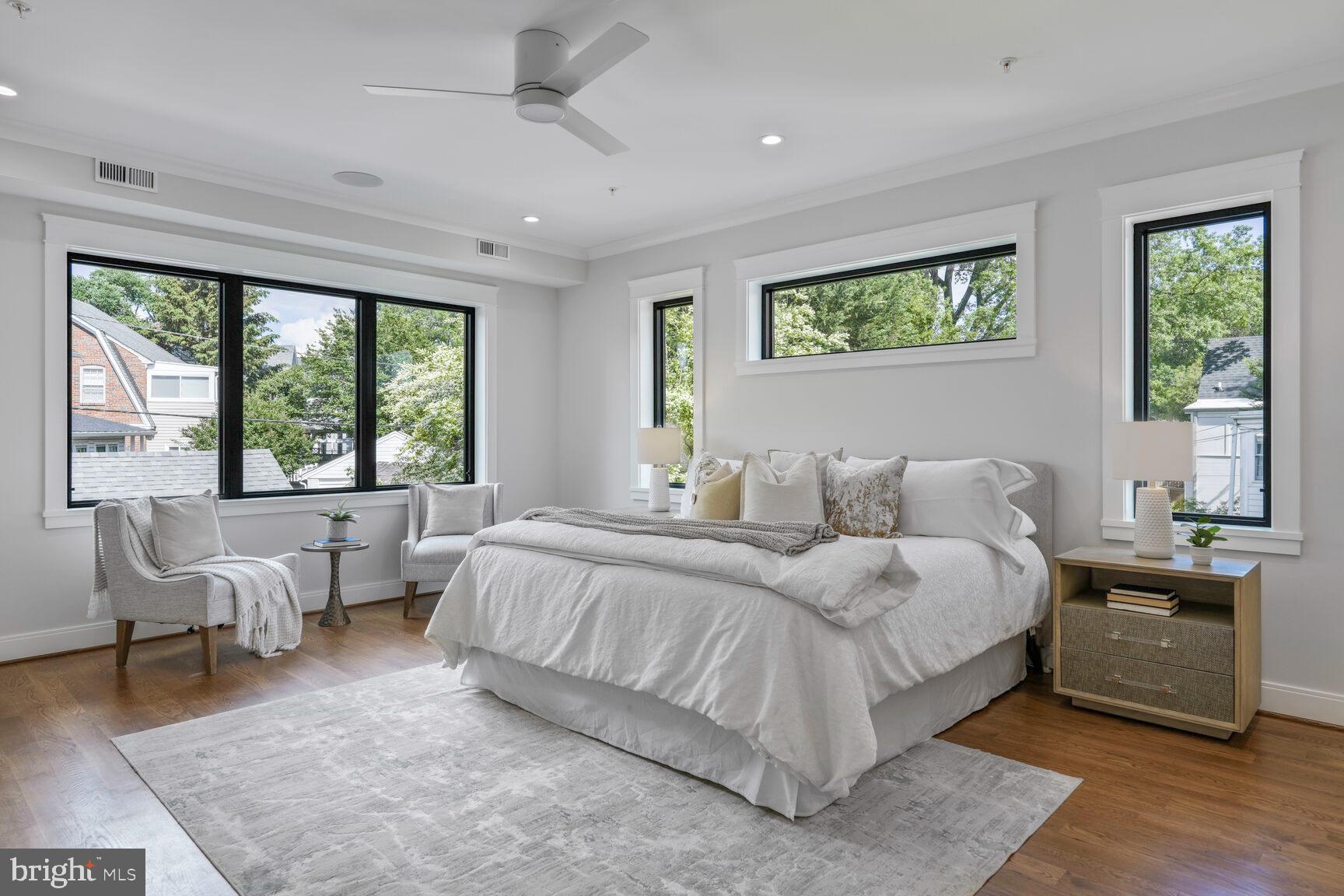 CHEVY CHASE - Residential