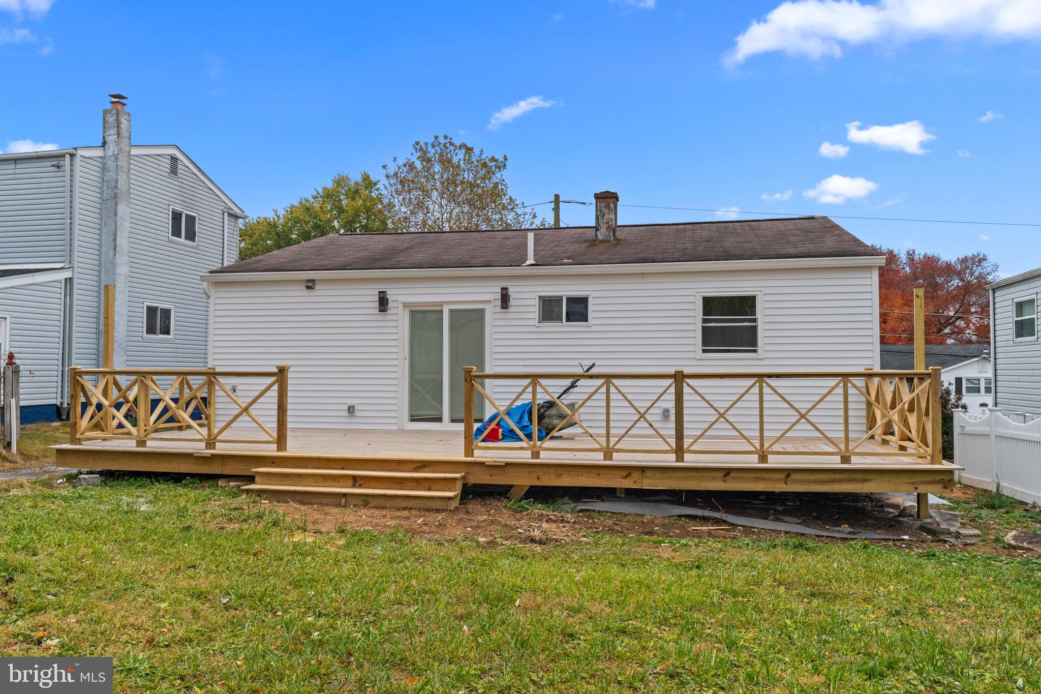 ROSLYN - Residential