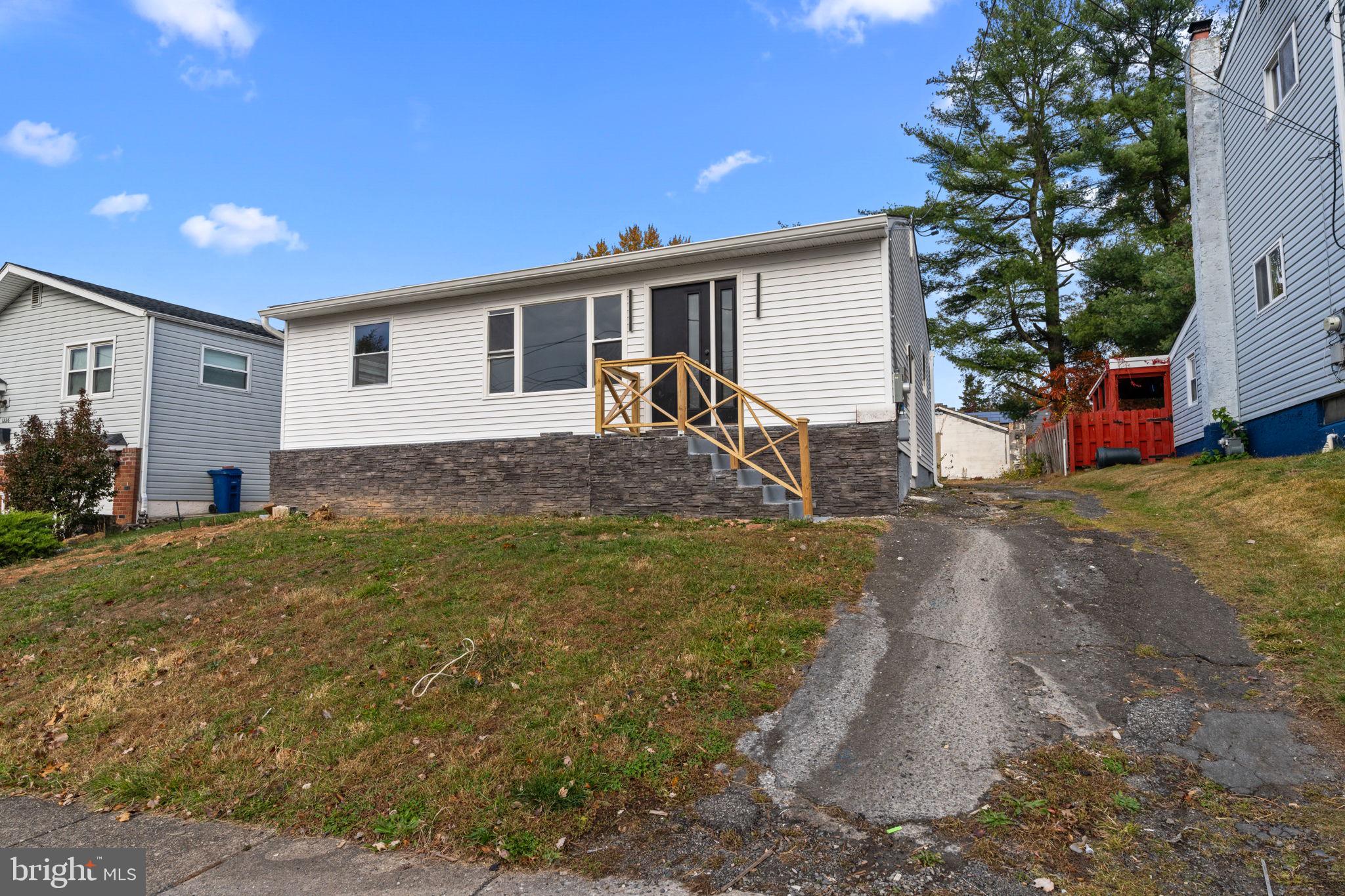 ROSLYN - Residential